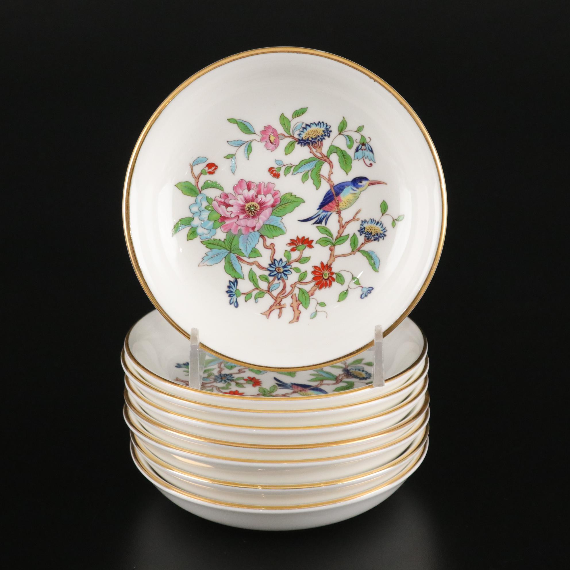 Aynsley "Pembroke" Bone China Dinner Service, Late 20th Century