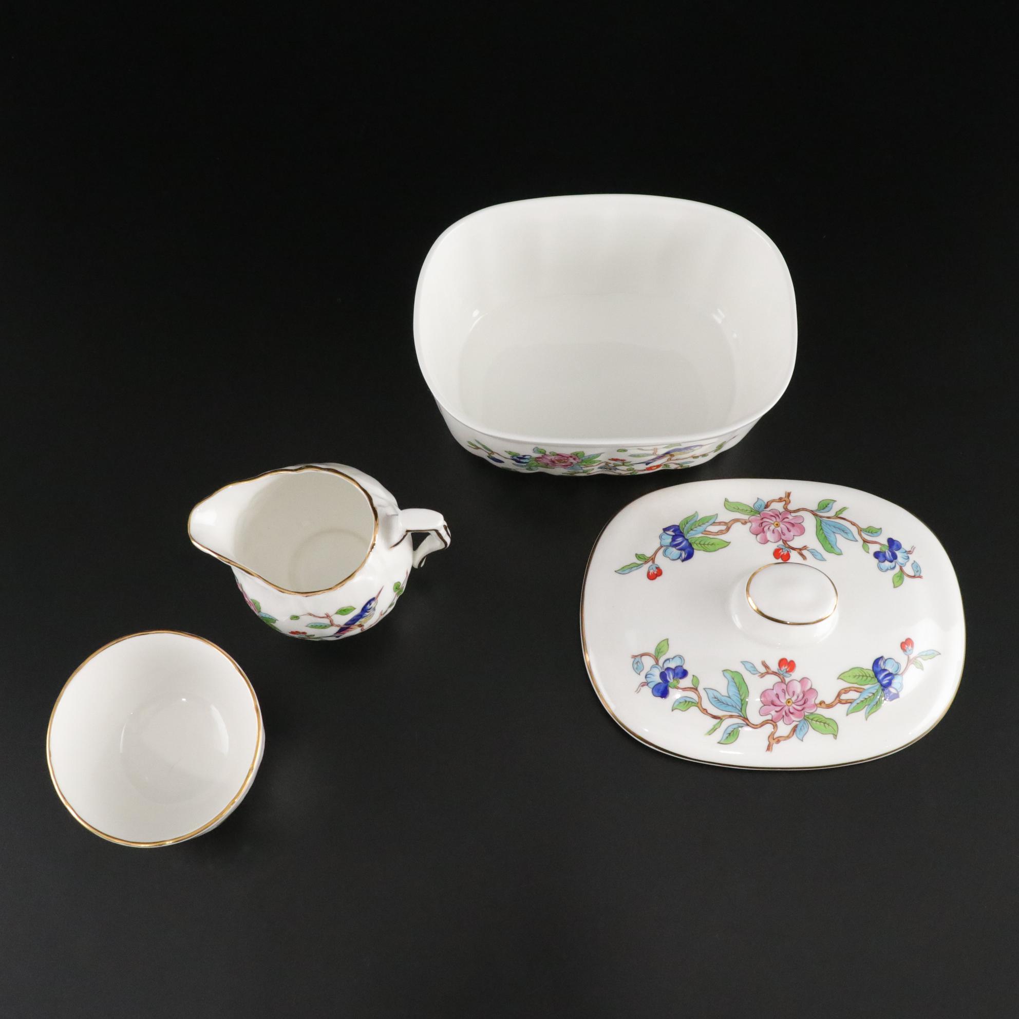 Aynsley "Pembroke" Bone China Dinner Service, Late 20th Century