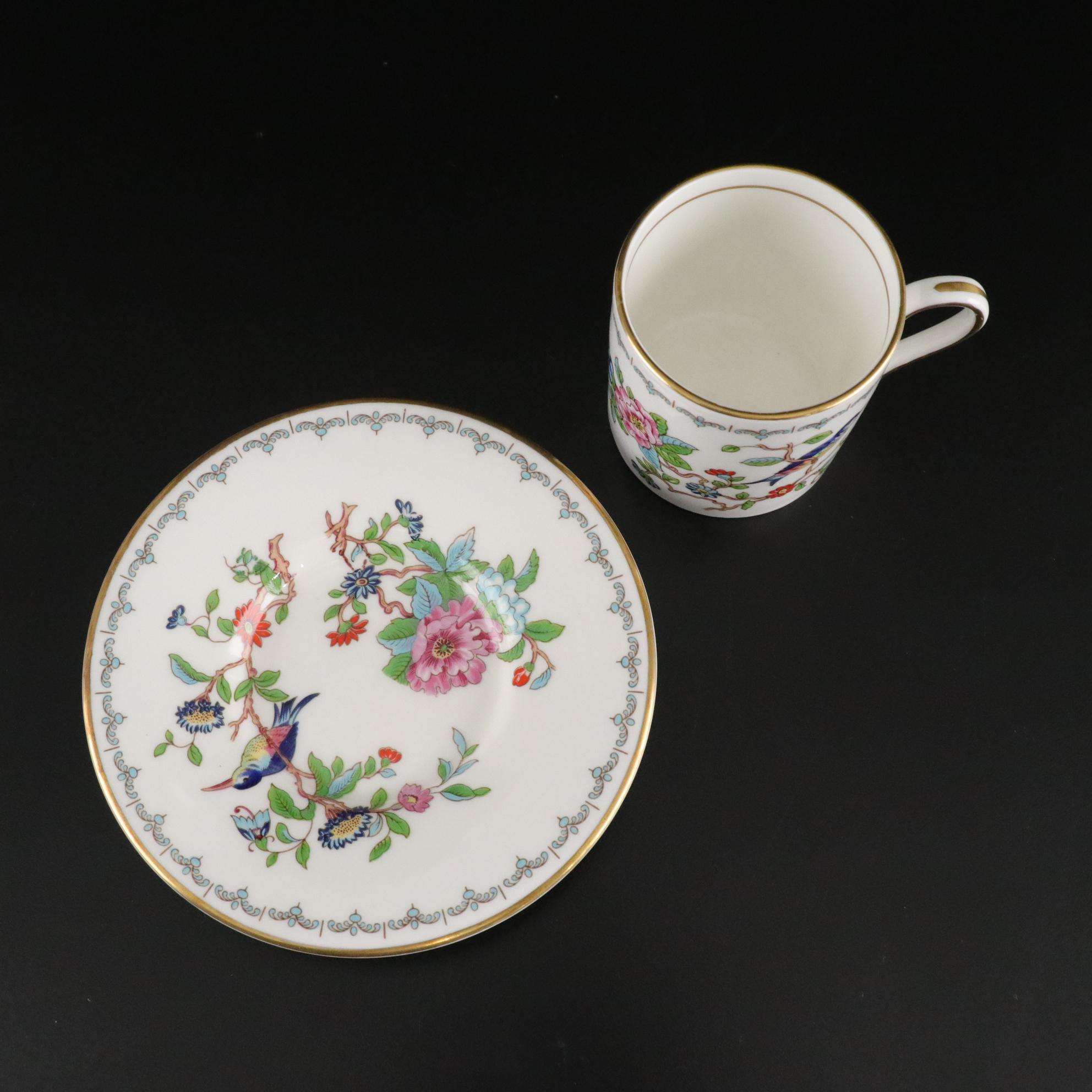 Aynsley "Pembroke" Bone China Dinner Service, Late 20th Century