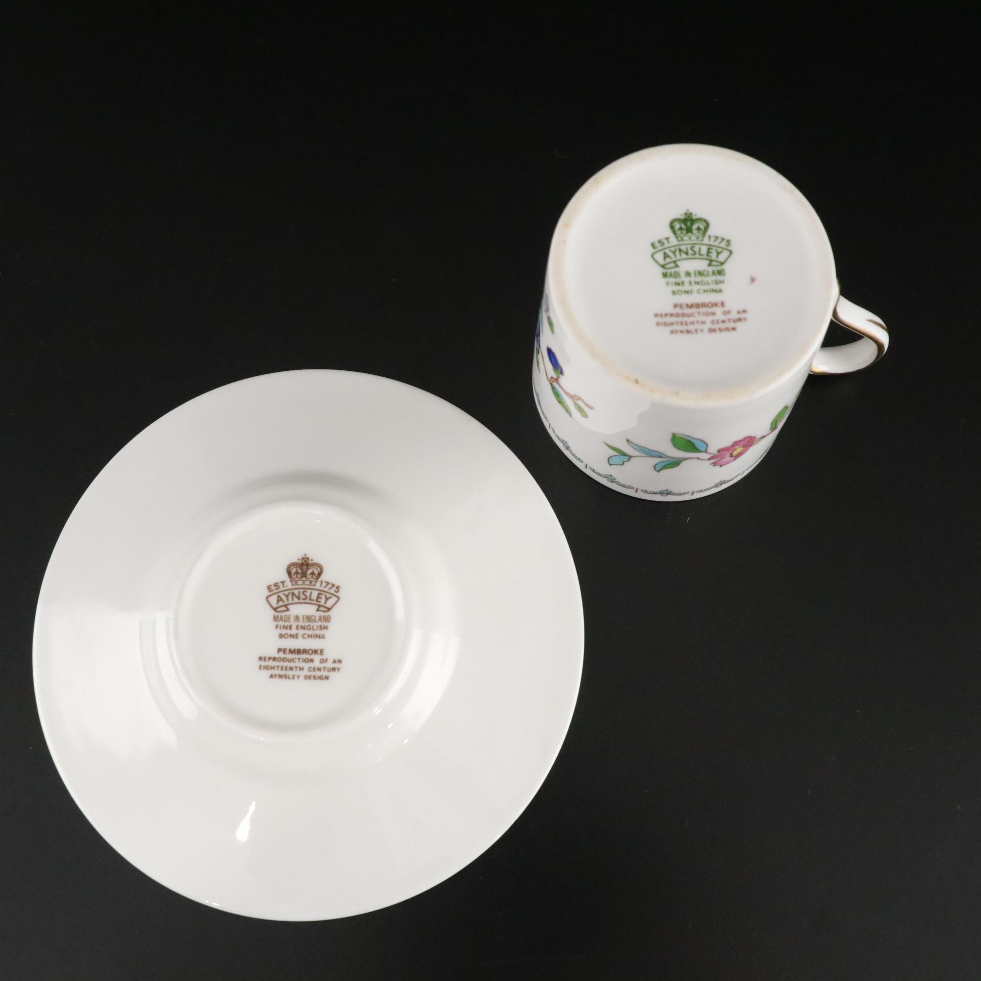 Aynsley "Pembroke" Bone China Dinner Service, Late 20th Century