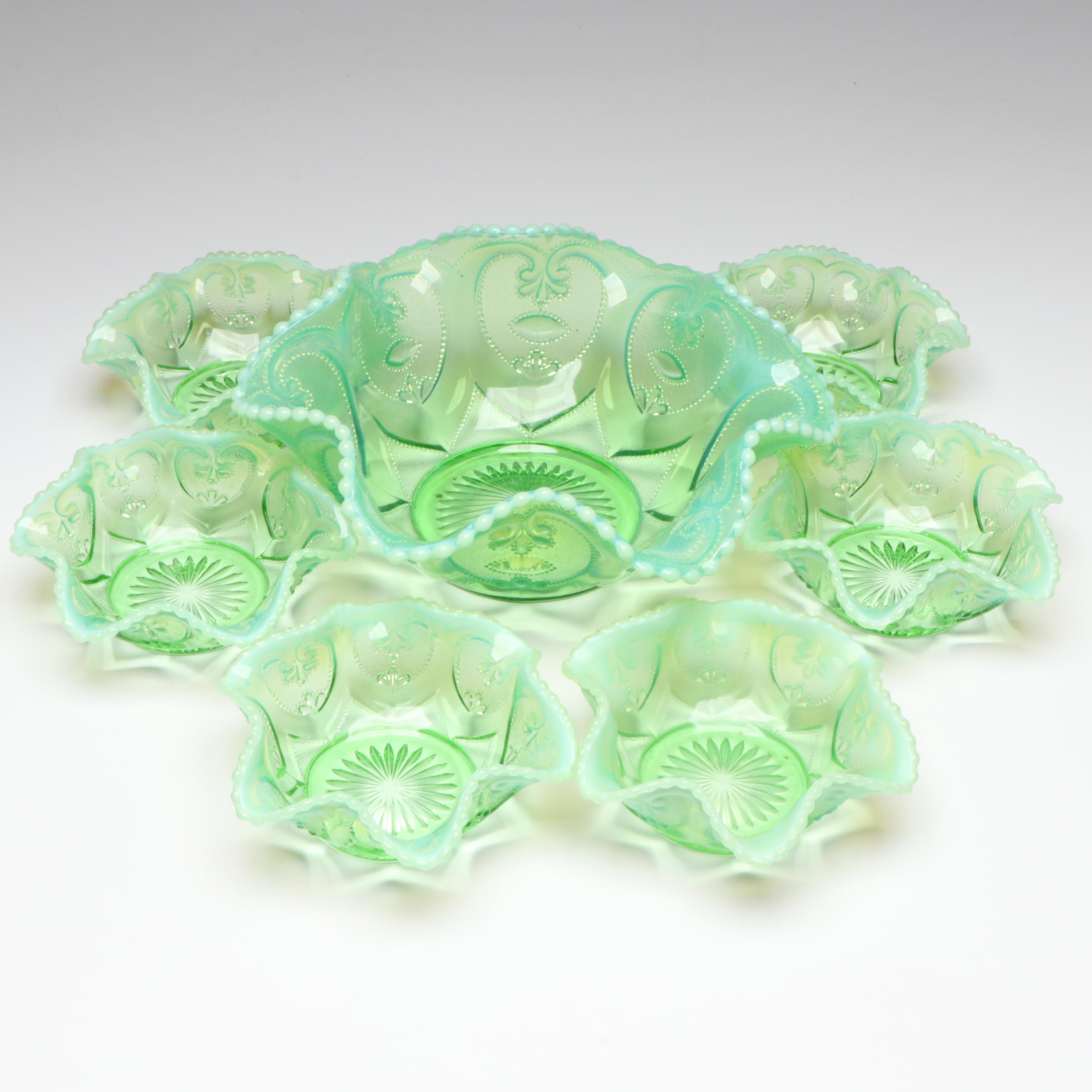 Dugan Green Opalescent Glass Jeweled Heart Berry Set, Early to Mid-20th Century