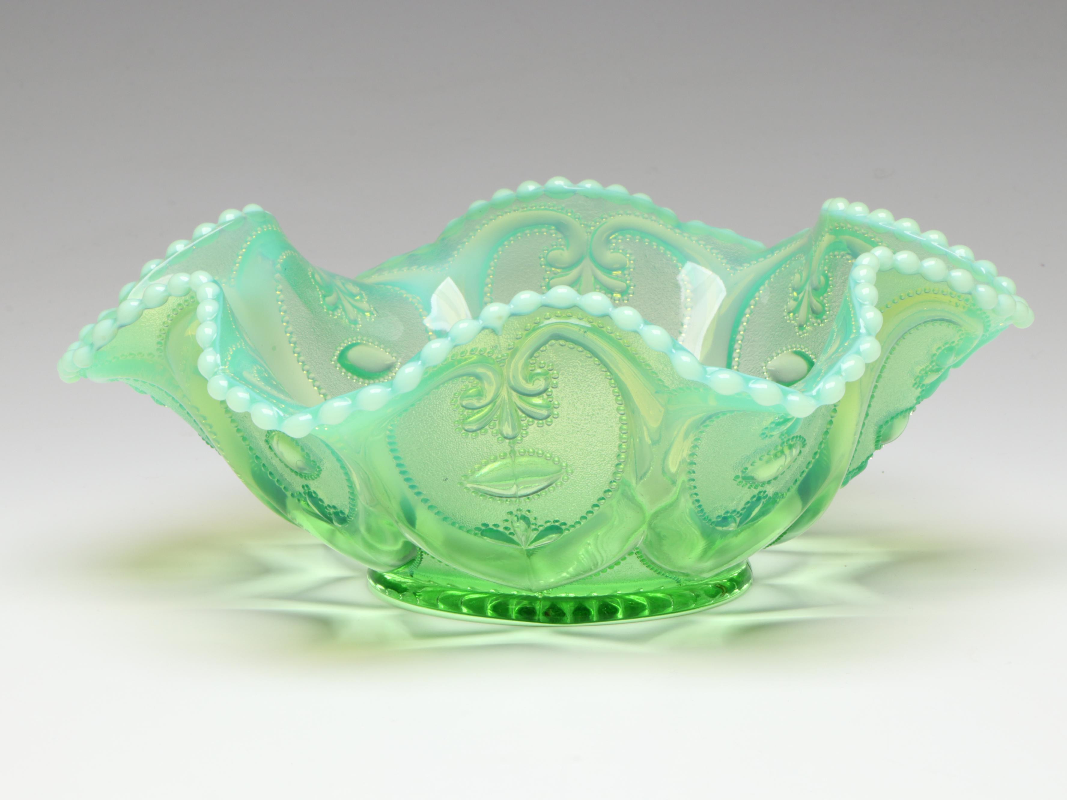 Dugan Green Opalescent Glass Jeweled Heart Berry Set, Early to Mid-20th Century