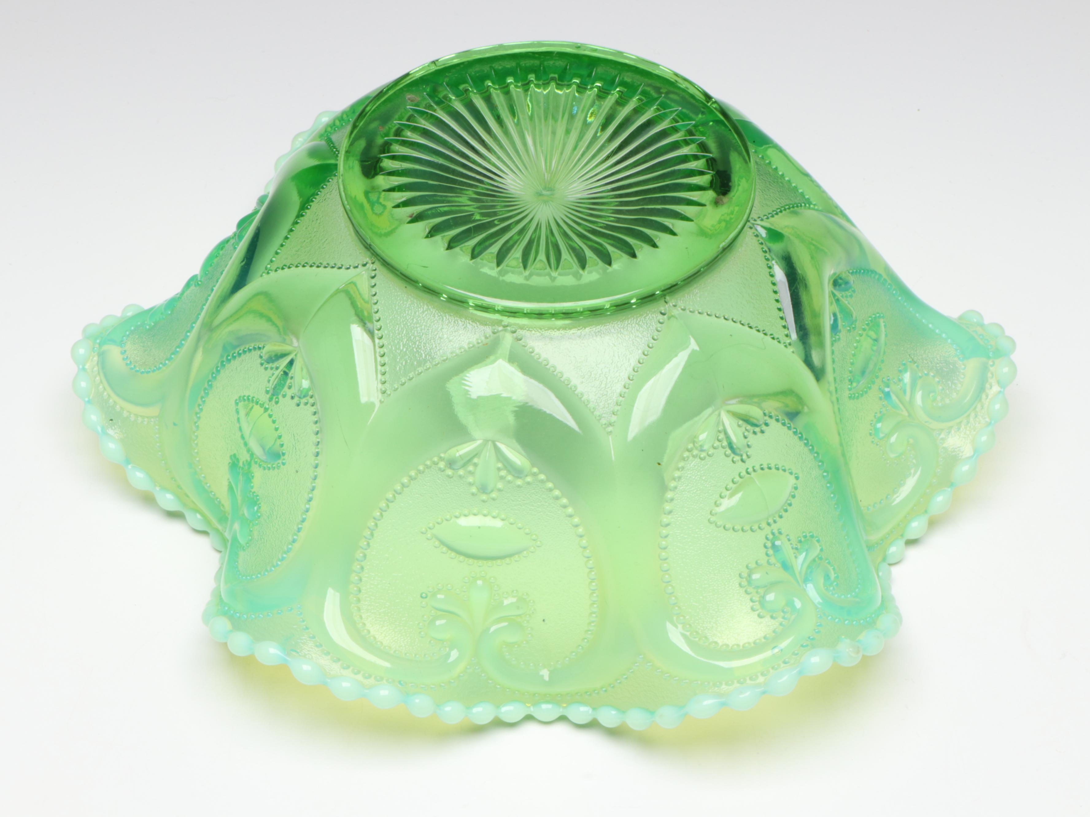 Dugan Green Opalescent Glass Jeweled Heart Berry Set, Early to Mid-20th Century