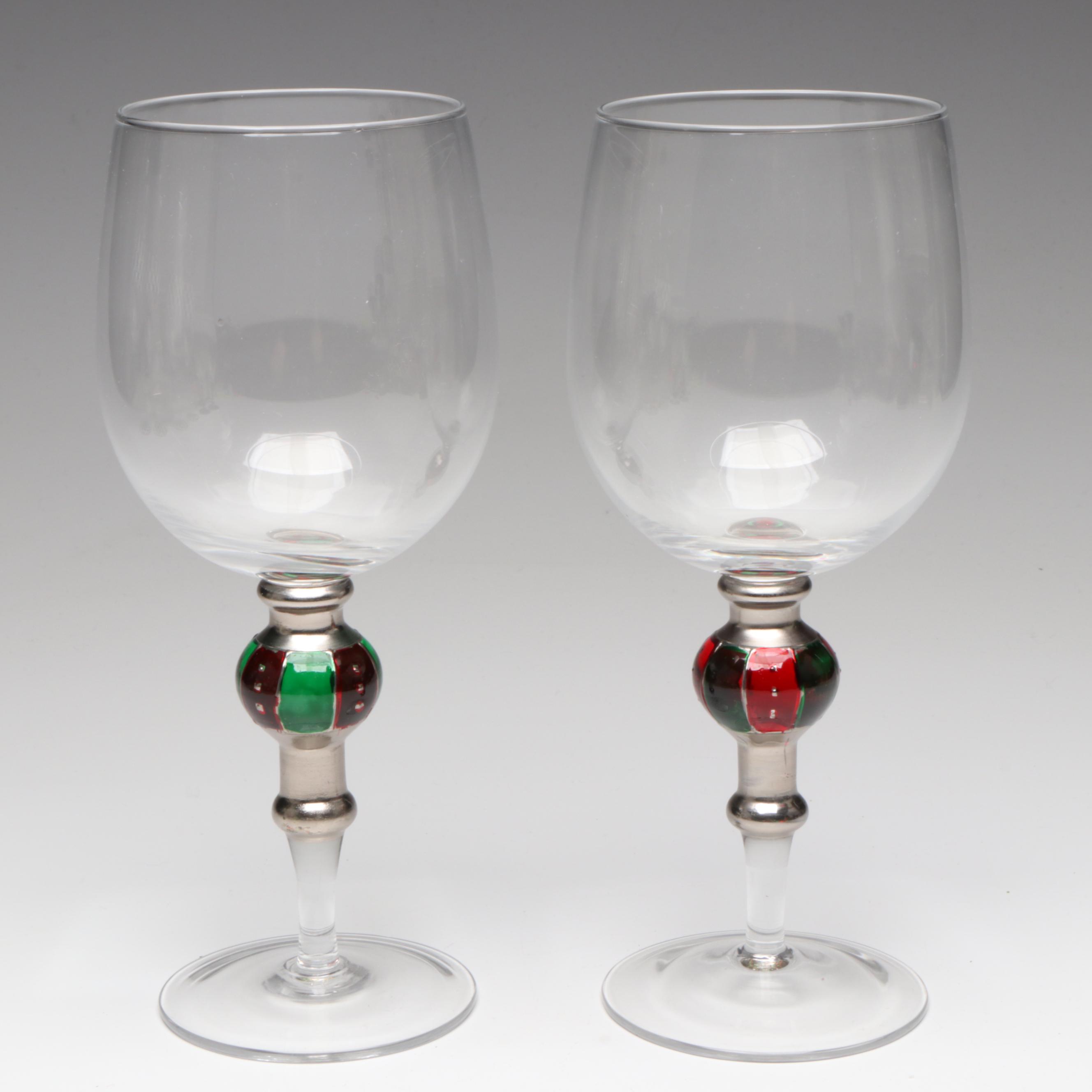 Glass Wine Glasses with Wooden Bowl and Woven Tray