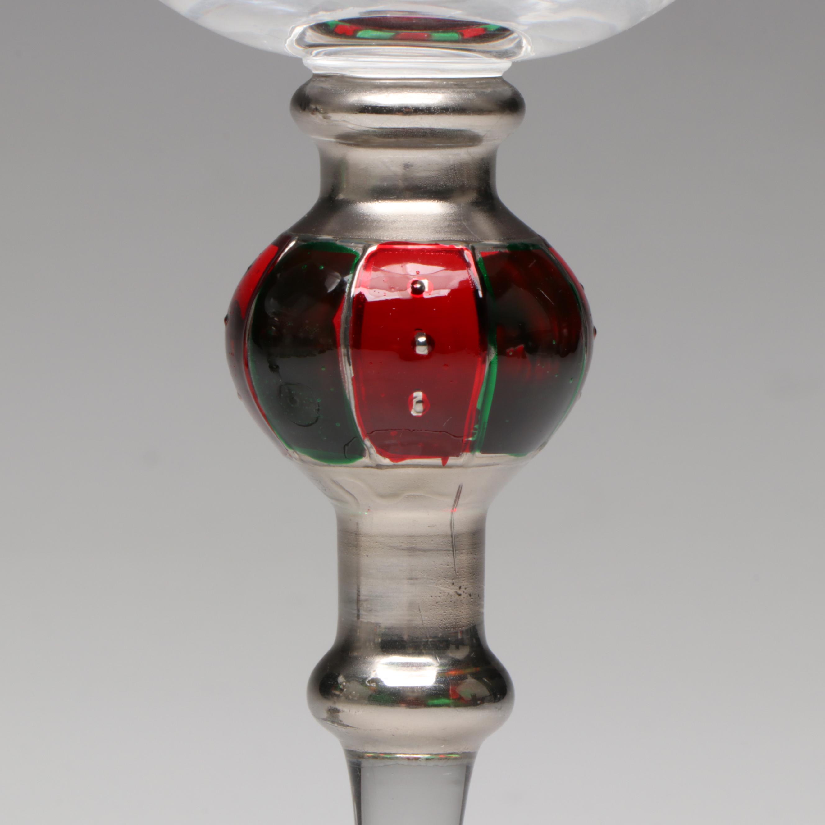 Glass Wine Glasses with Wooden Bowl and Woven Tray