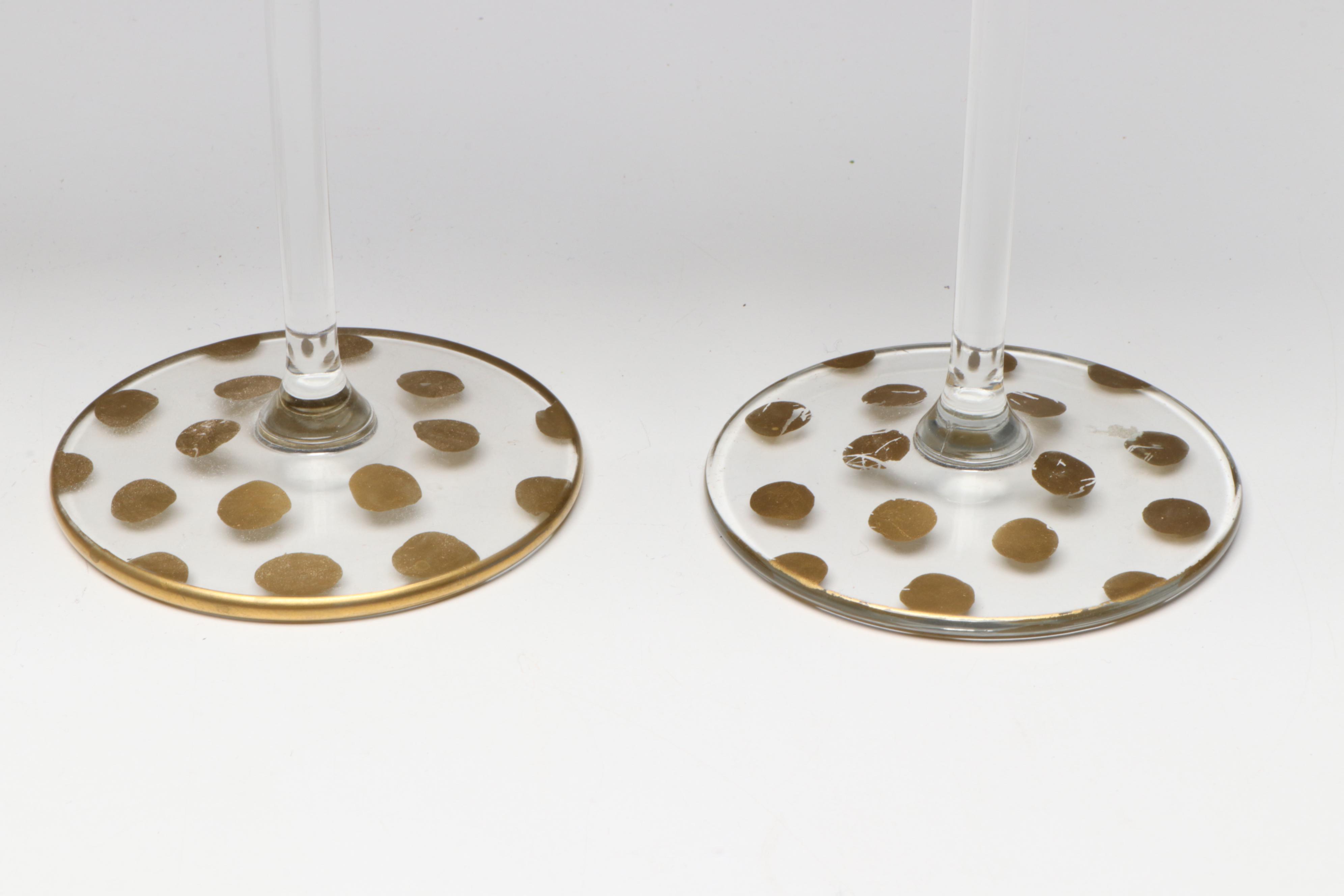 Glass Wine Glasses with Wooden Bowl and Woven Tray