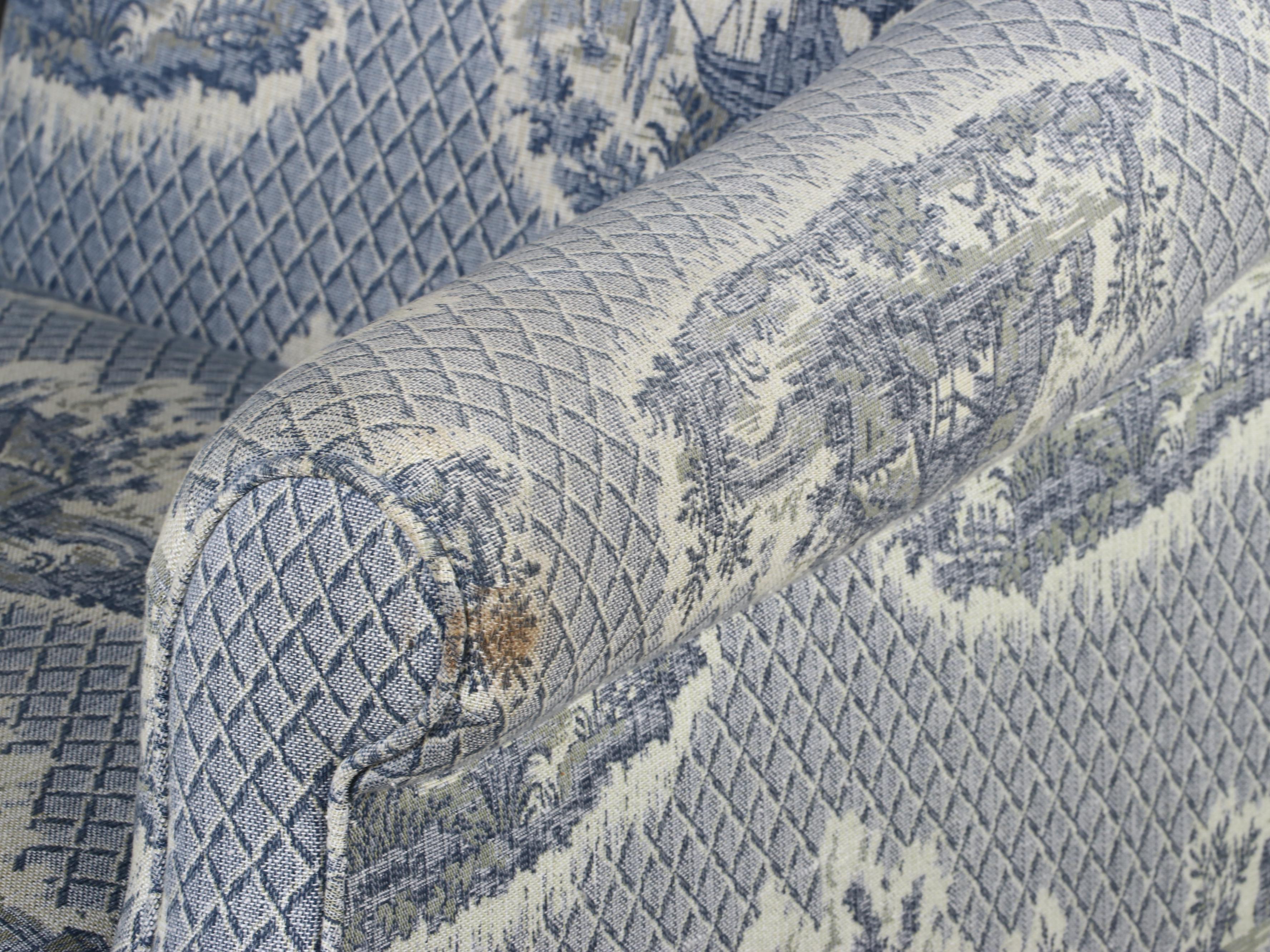 Dapha Custom-Upholstered Easy Armchair