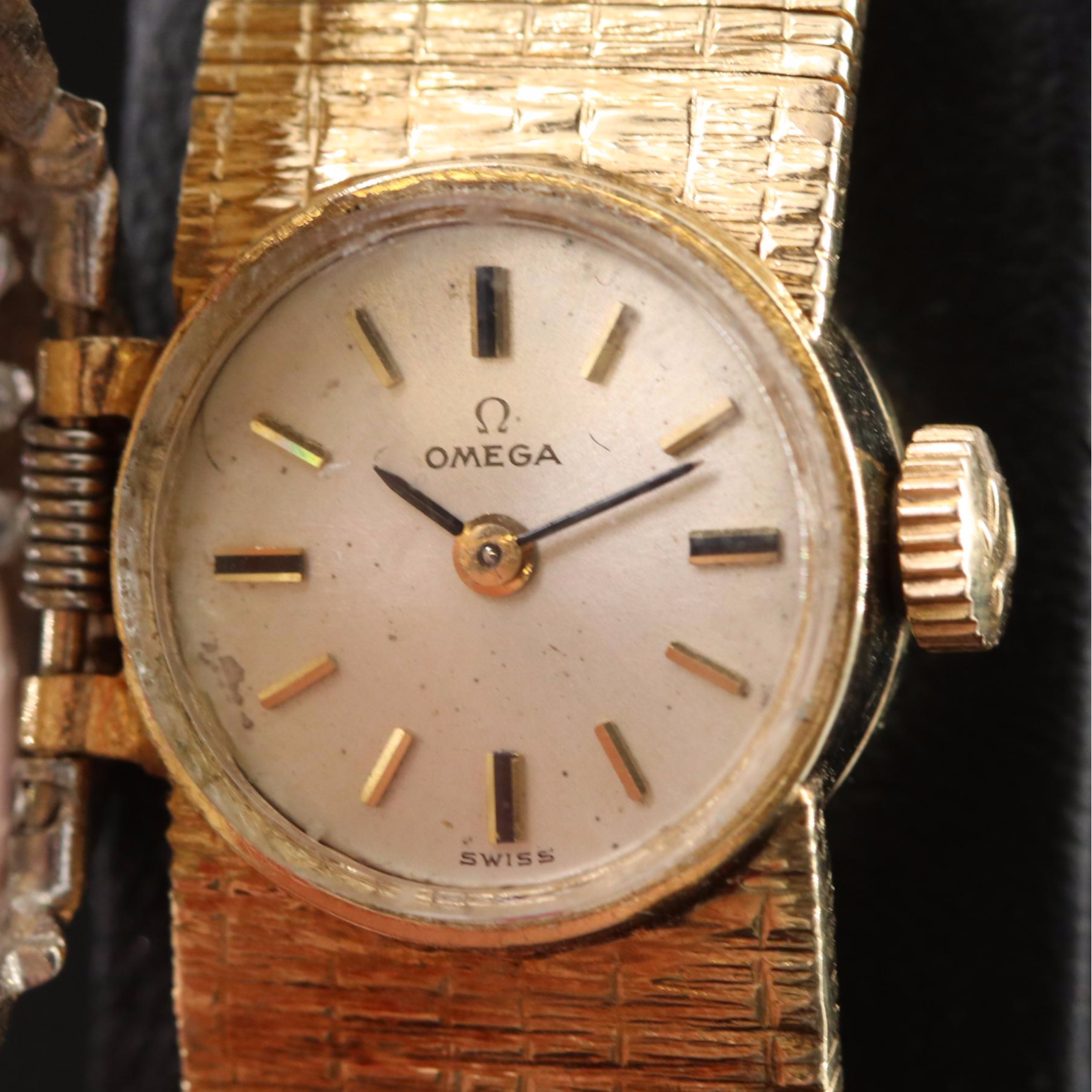 14K Omega Diamond Dial Cover Watch