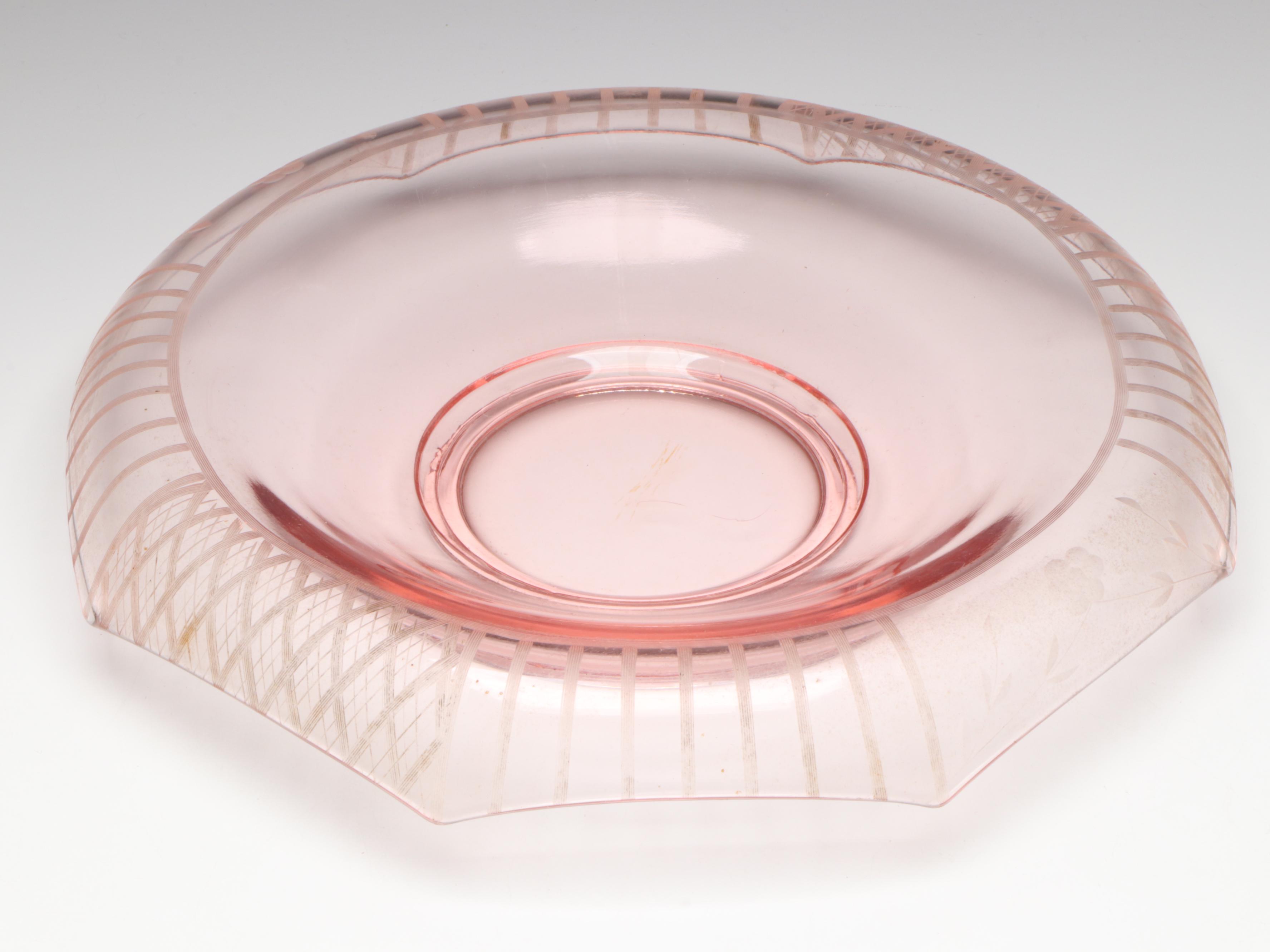 Cambridge "Decagon Pink" Glassware, Rolled Edge Centerpiece and Other Serveware