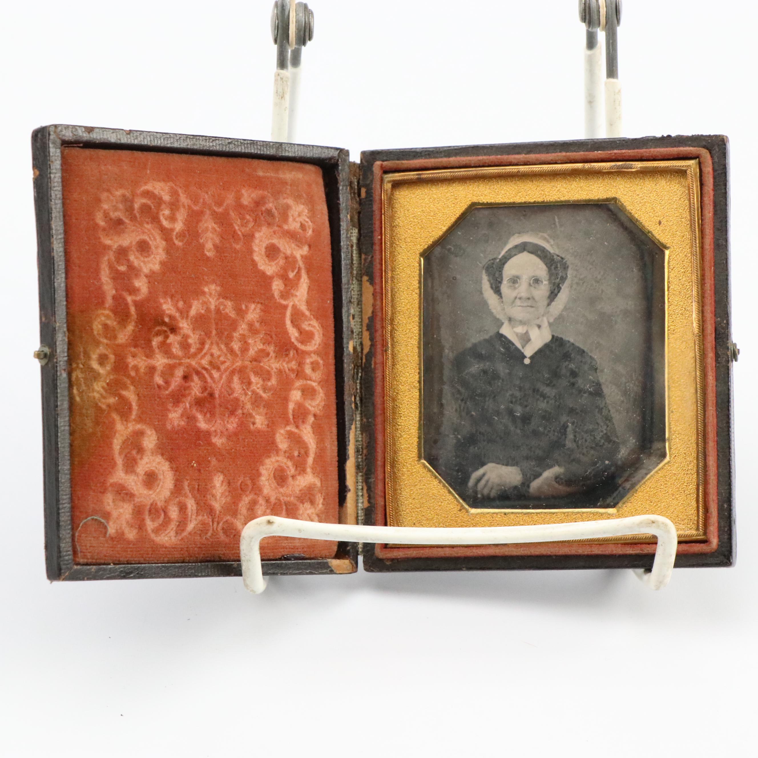 Daguerreotypes and Ambrotypes of Men, Women and Children, Mid-19th Century