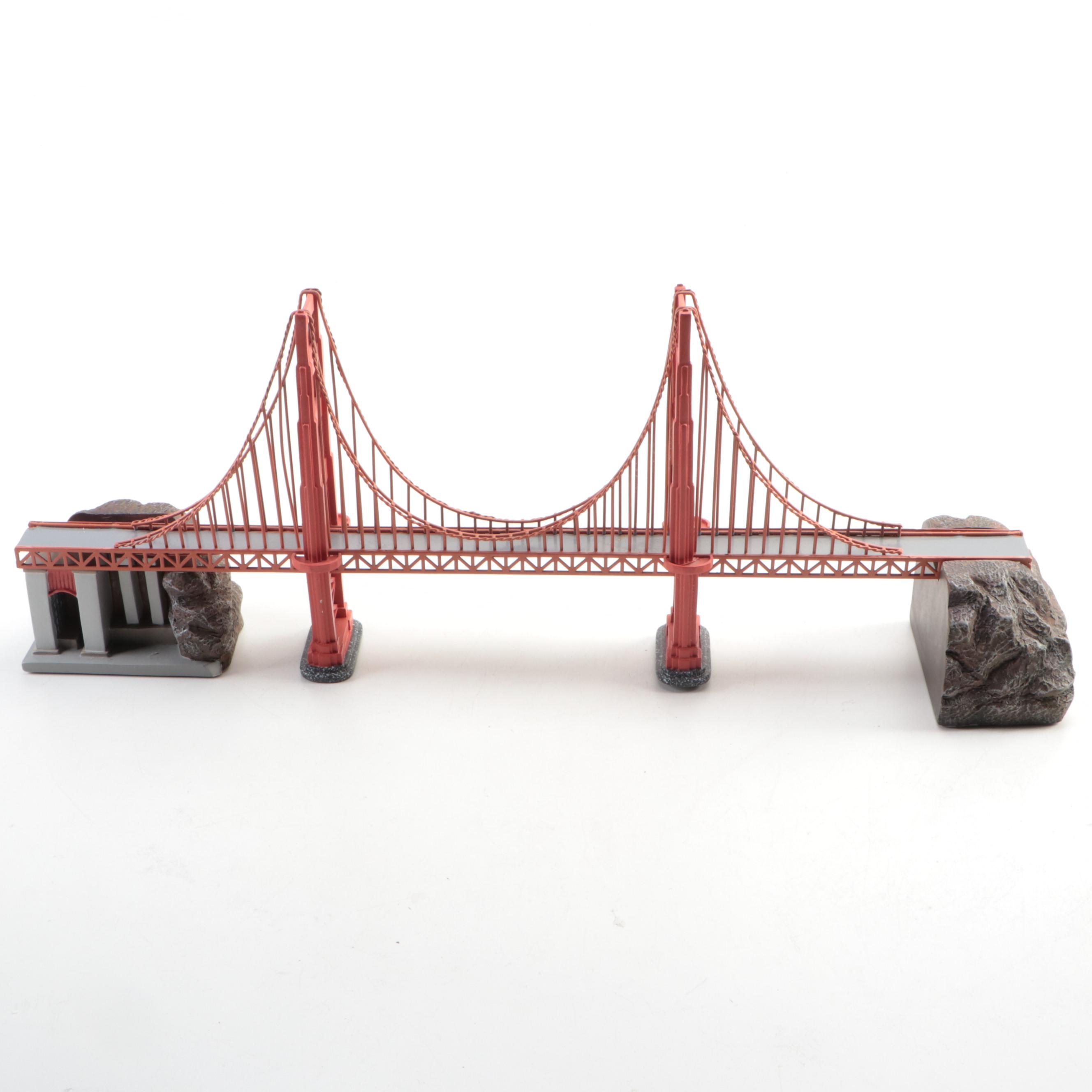 Hawthorne Village "San Francisco Golden Gate Bridge" Figurine