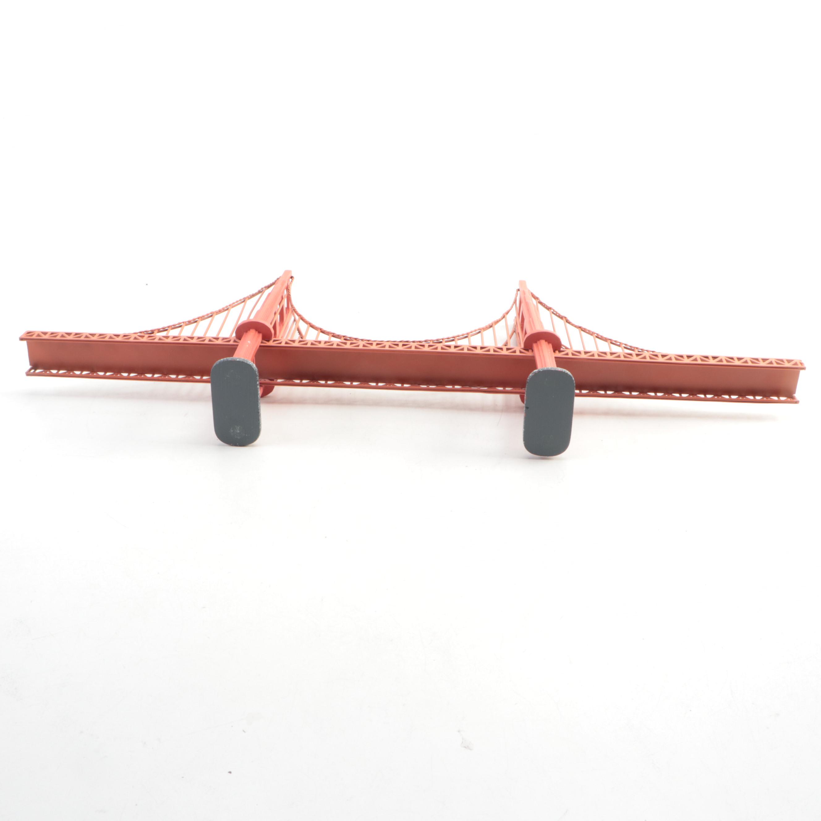 Hawthorne Village "San Francisco Golden Gate Bridge" Figurine