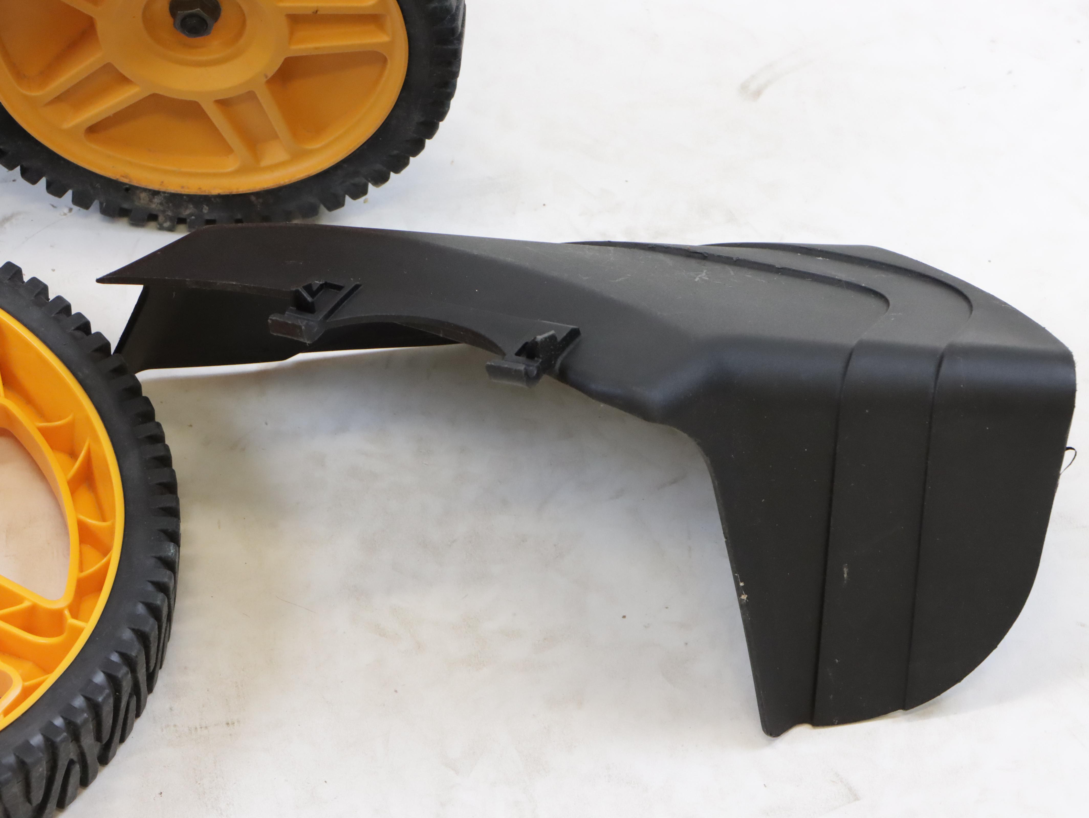 Poulan Pro 22" Briggs & Stratton Gas 3-in-1 Front Propelled Lawn Mower