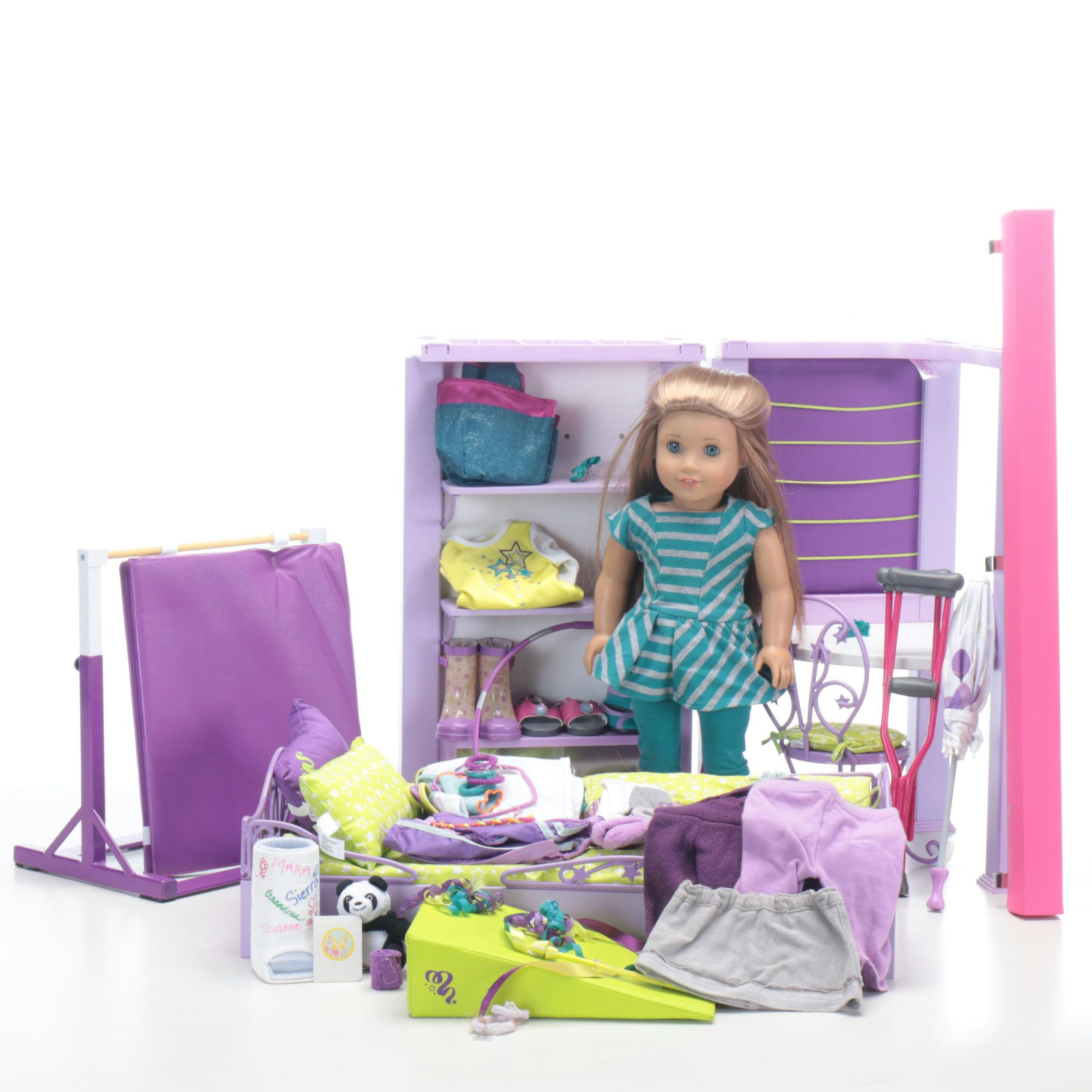 American Girl "McKenna" Doll with Clothes, Accessories and Furniture