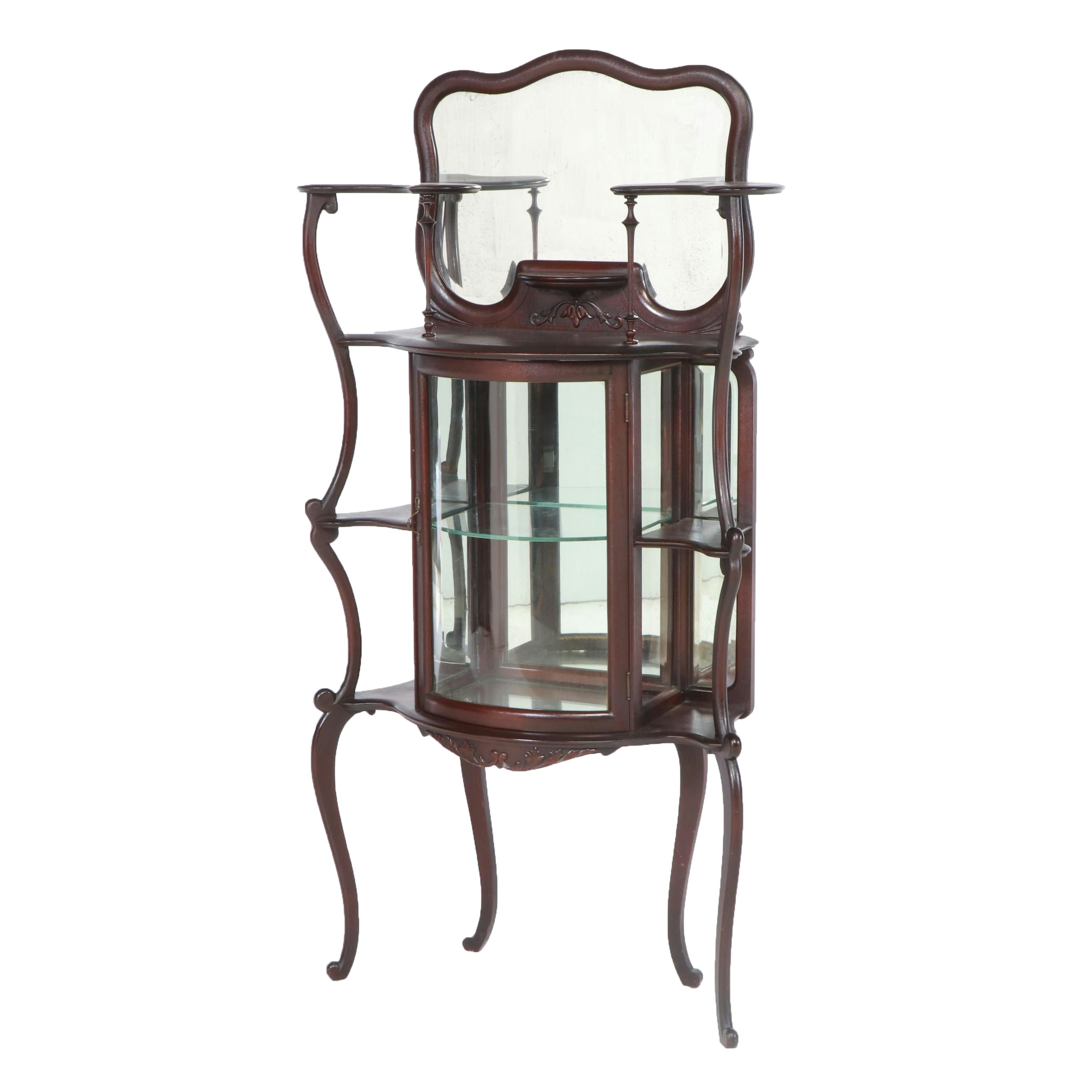 Rockford Frame & Fixture Co. Art Nouveau Mahogany Étagère, Early 20th Century
