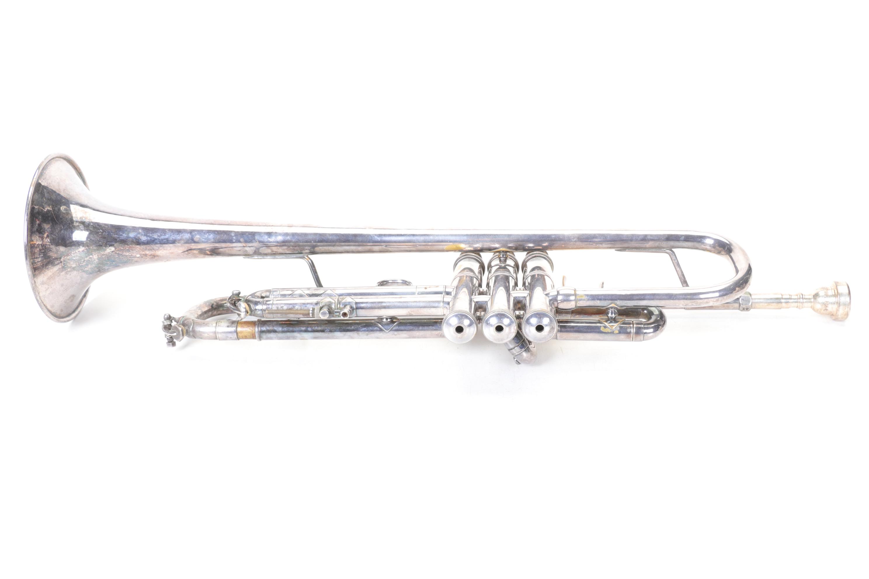 Vincent Bach Stradivarius Bb Model 43 Silver Plate Trumpet with Accessories