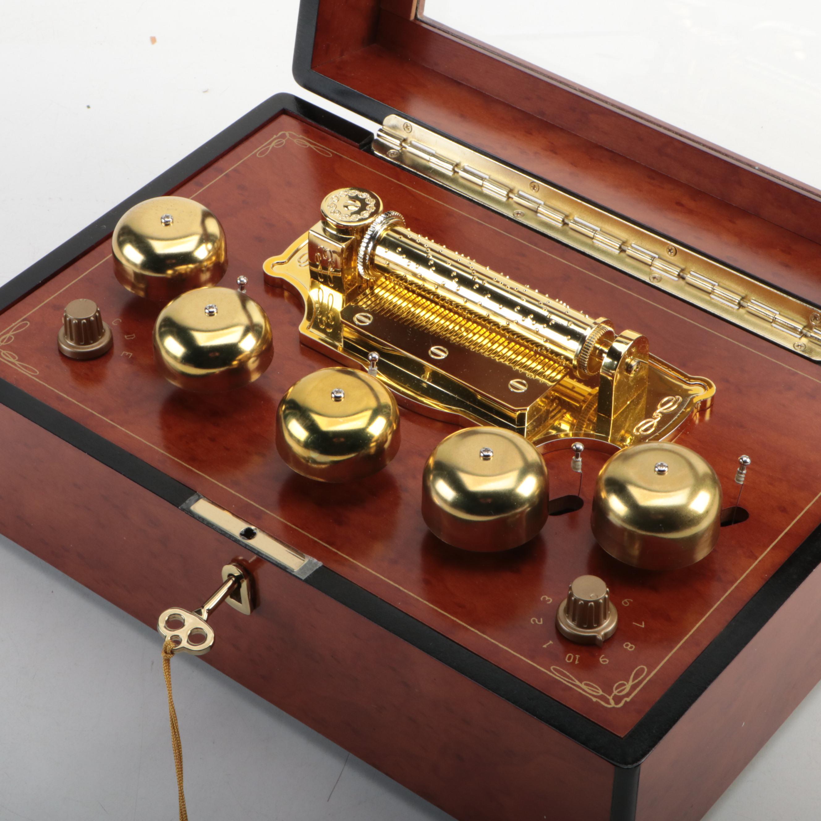 Gold Label Collection "Concertina" Wooden Music Box