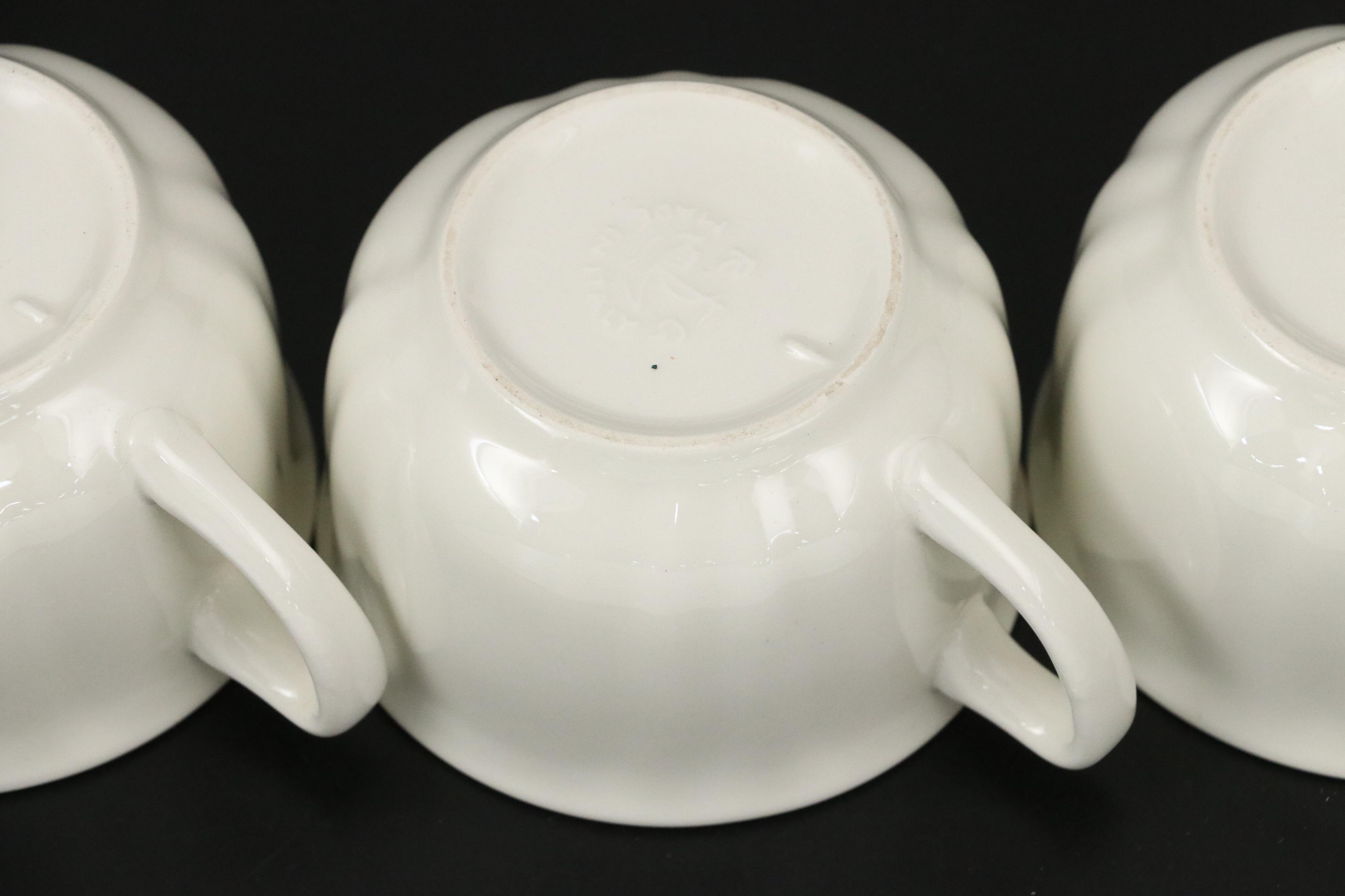 Richard Ginori "Vecchia Milano" White Ceramic Dinnerware