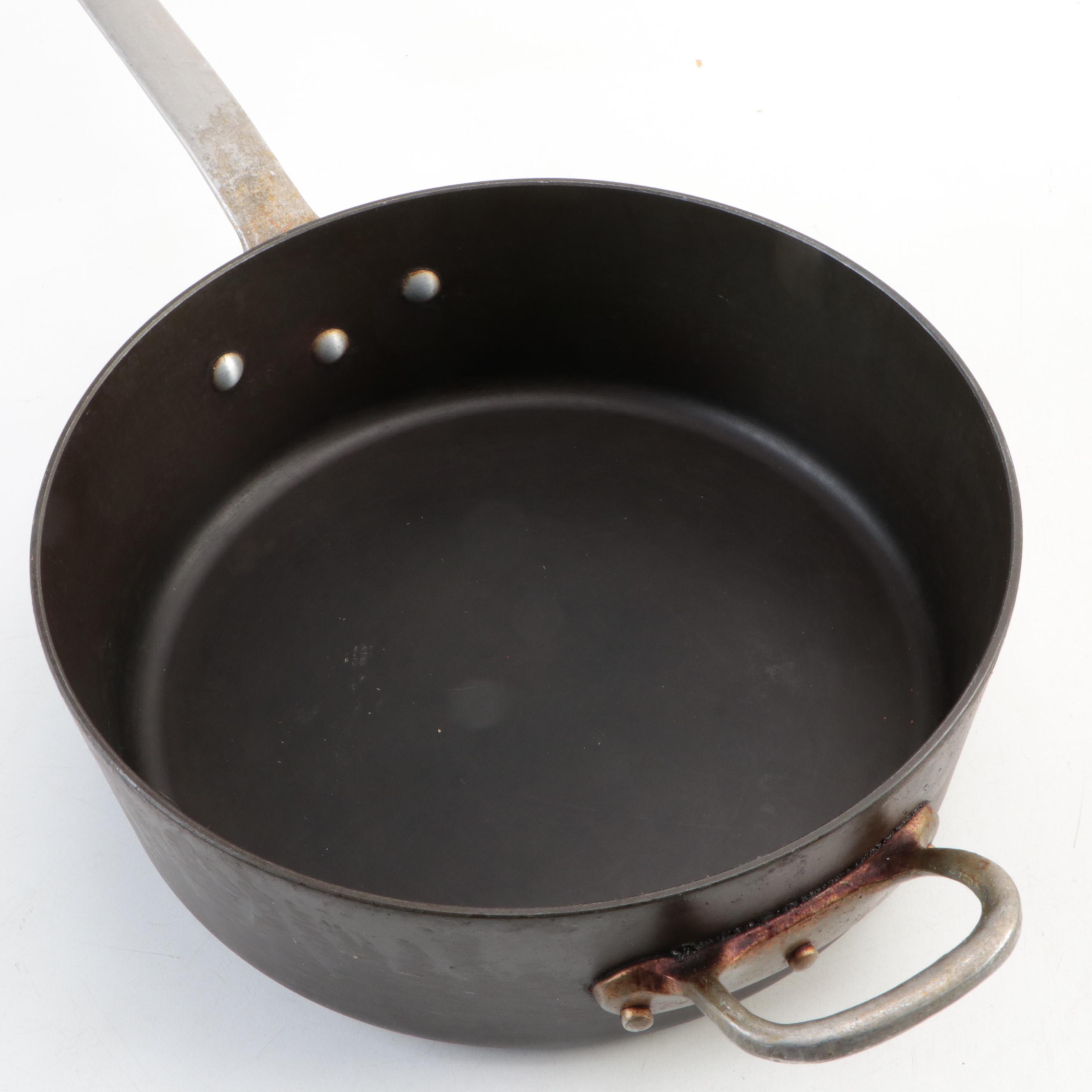 Magnalite Aluminum Skillet with Other Metal and Stoneware Cookware