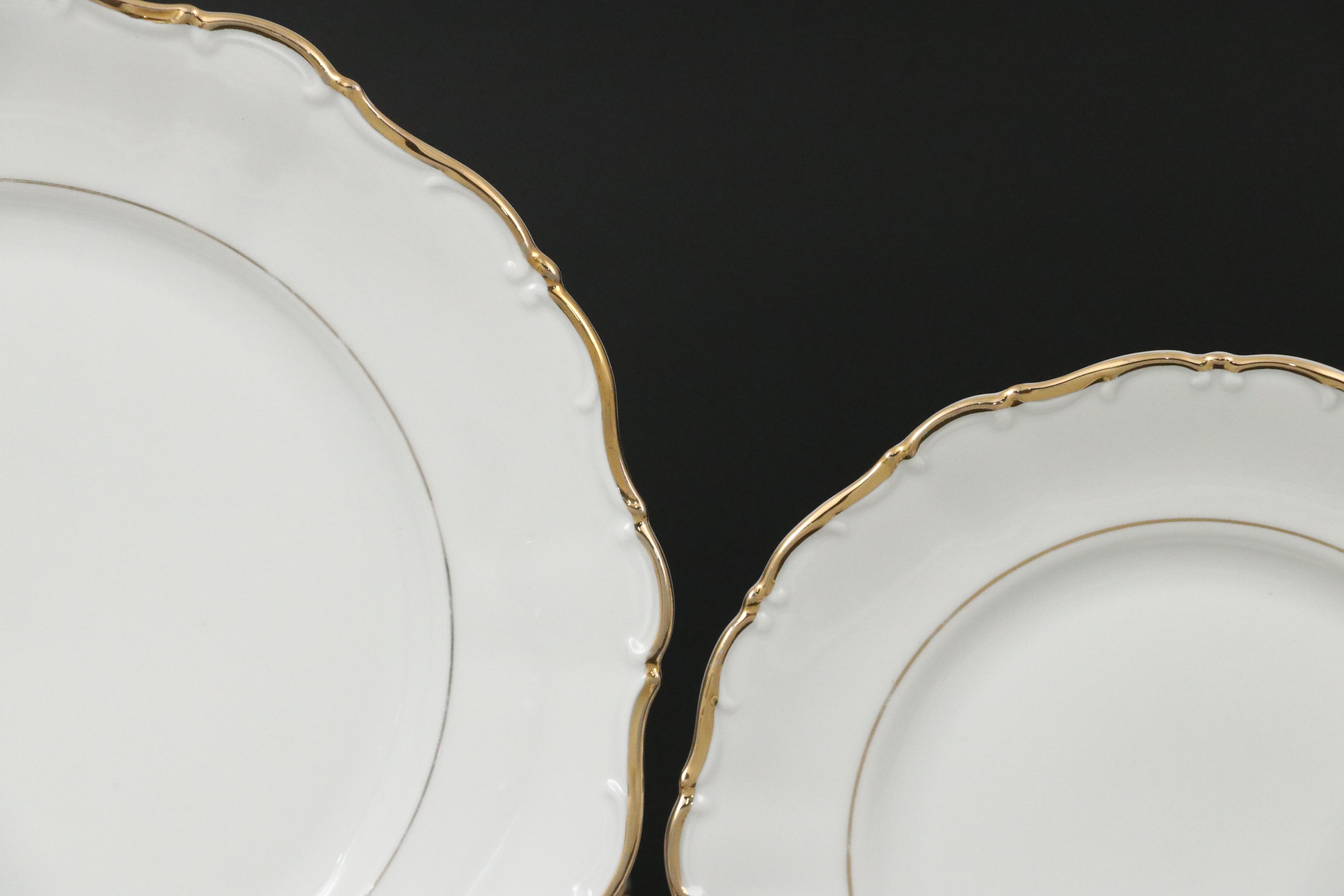 Bavarian Seltmann "State Gold" Porcelain Dinnerware, Mid-20th Century