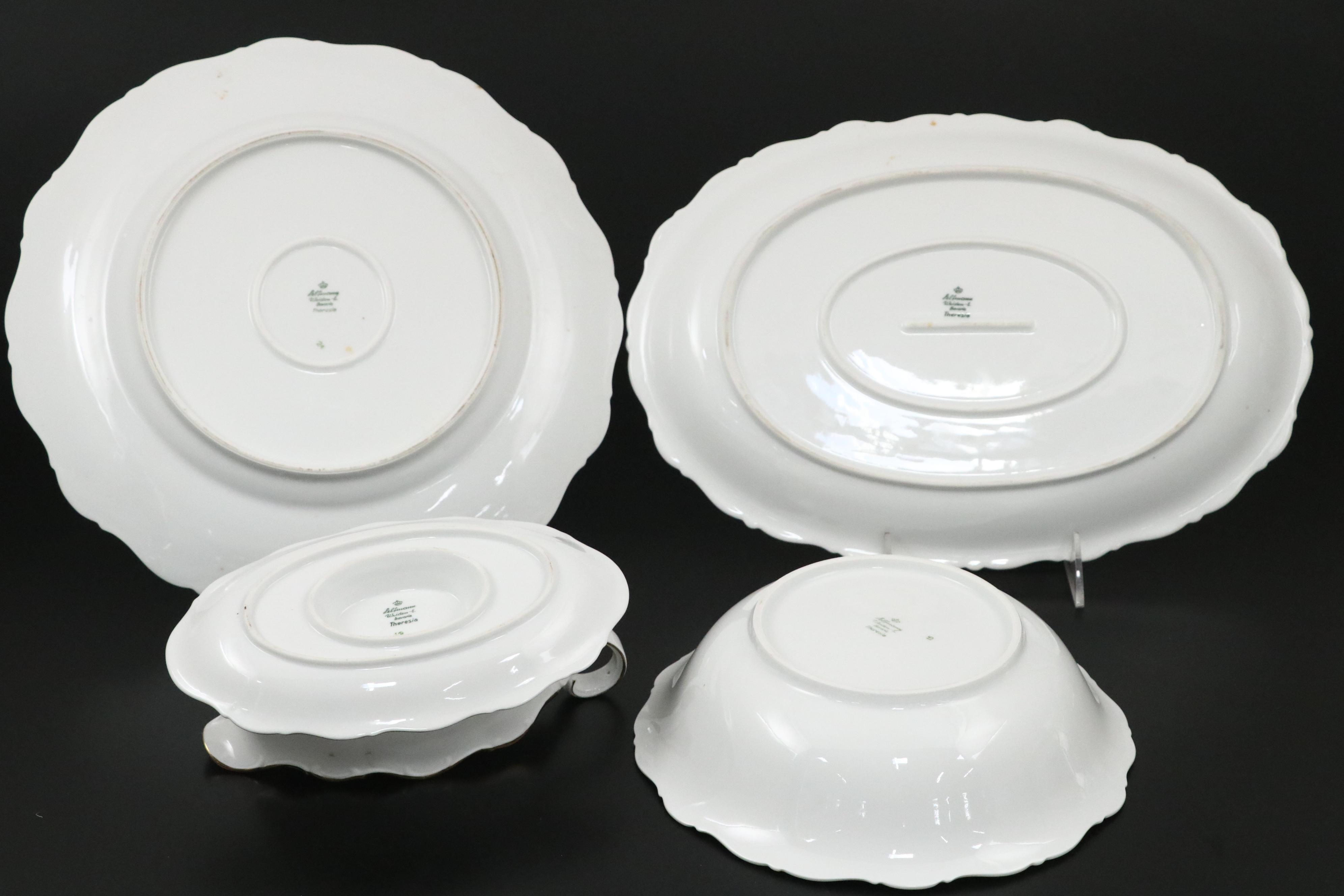 Bavarian Seltmann "State Gold" Porcelain Dinnerware, Mid-20th Century