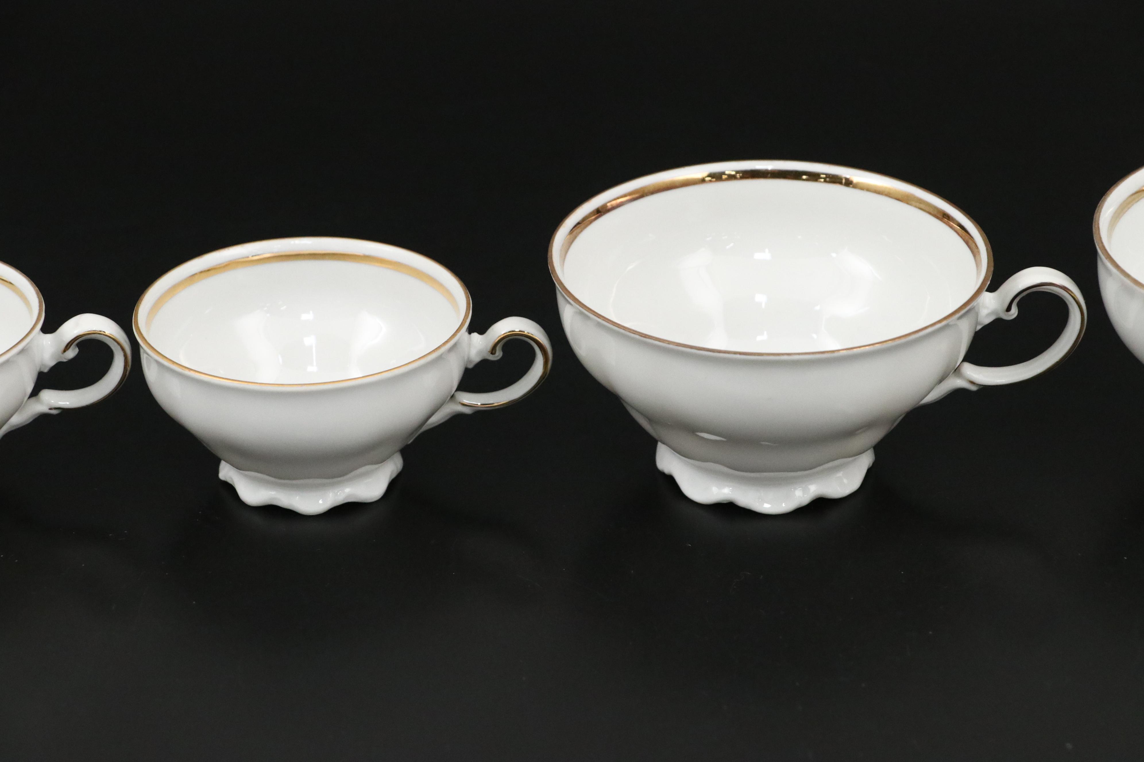 Bavarian Seltmann "State Gold" Porcelain Dinnerware, Mid-20th Century