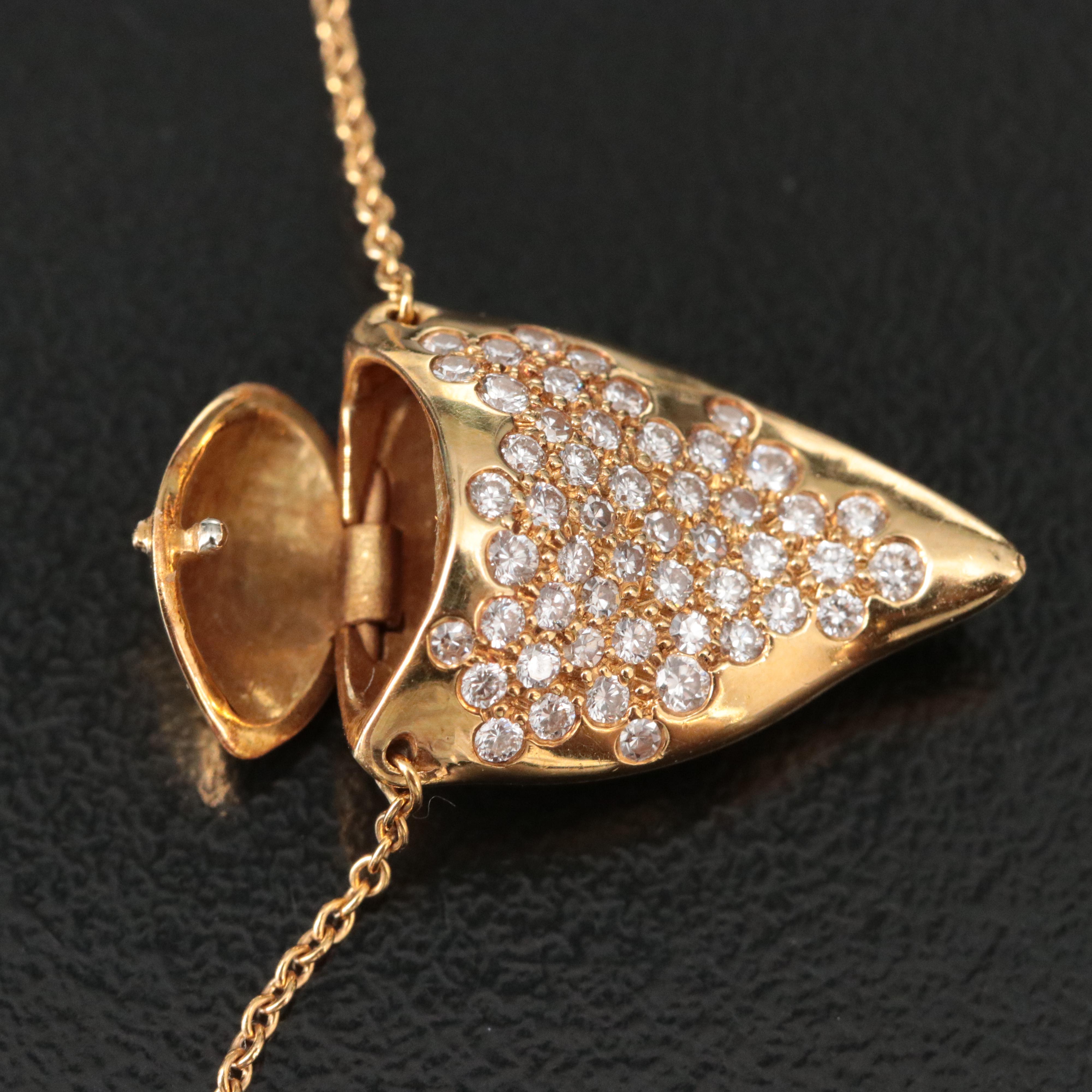 Elsa Peretti for Tiffany & Co. 18K 0.50 CTW Diamond Shark Tooth Bottle Necklace