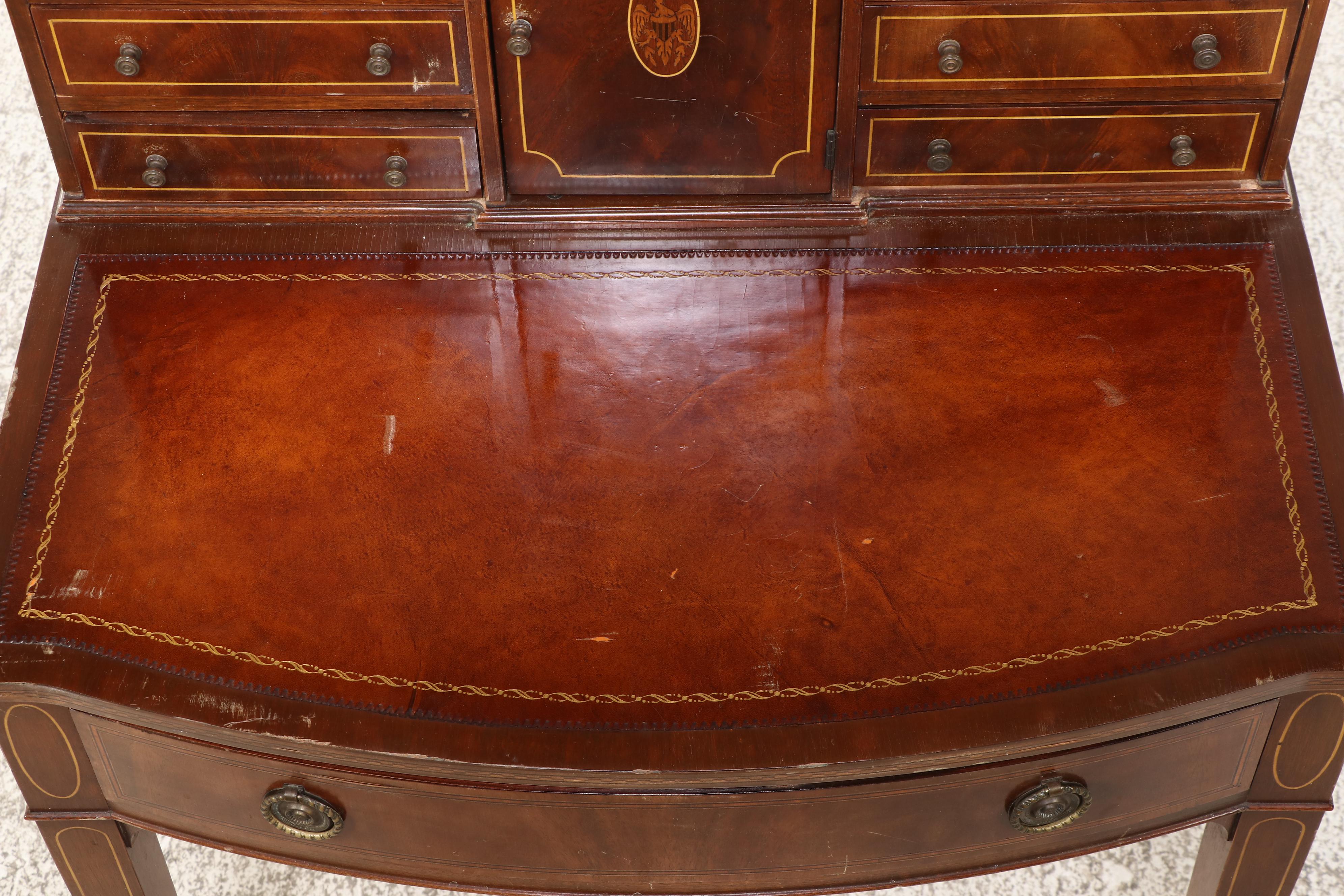 American Hepplewhite Style Mahogany Finish Leather Top Writing Desk