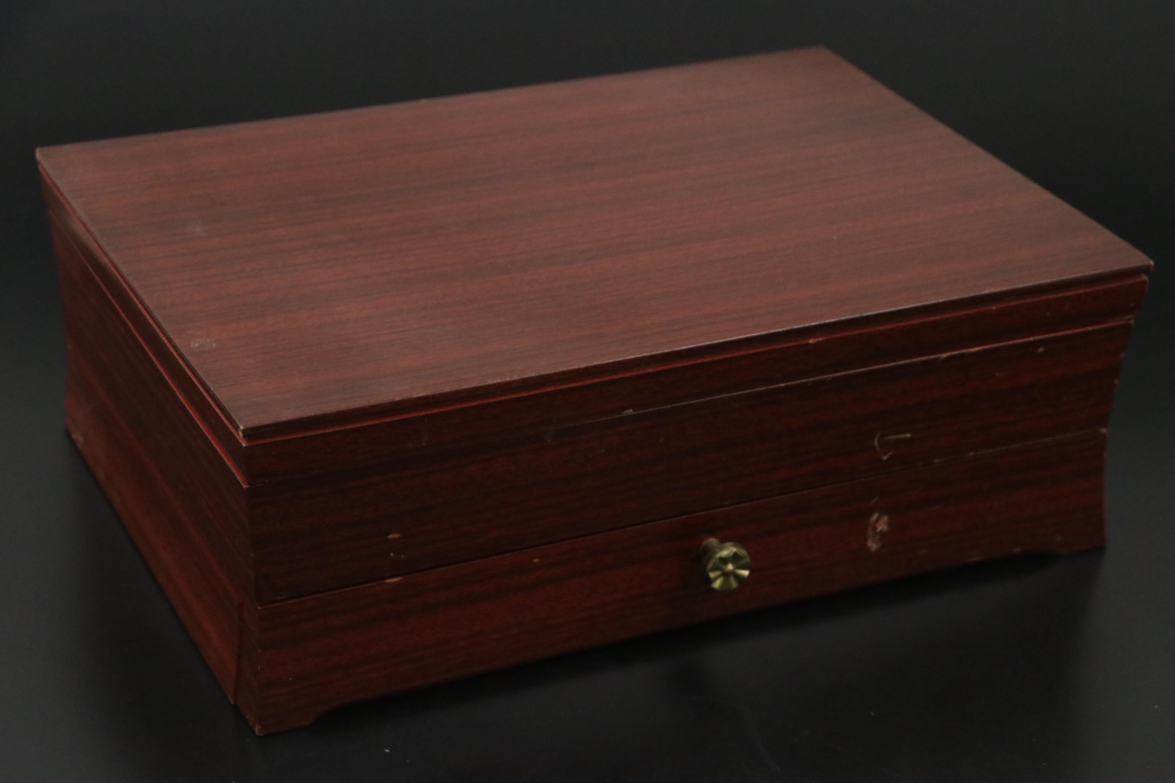 Alvin "Spring Bud" Sterling and Other Silver Plate Flatware, Mid to Late 20th C.