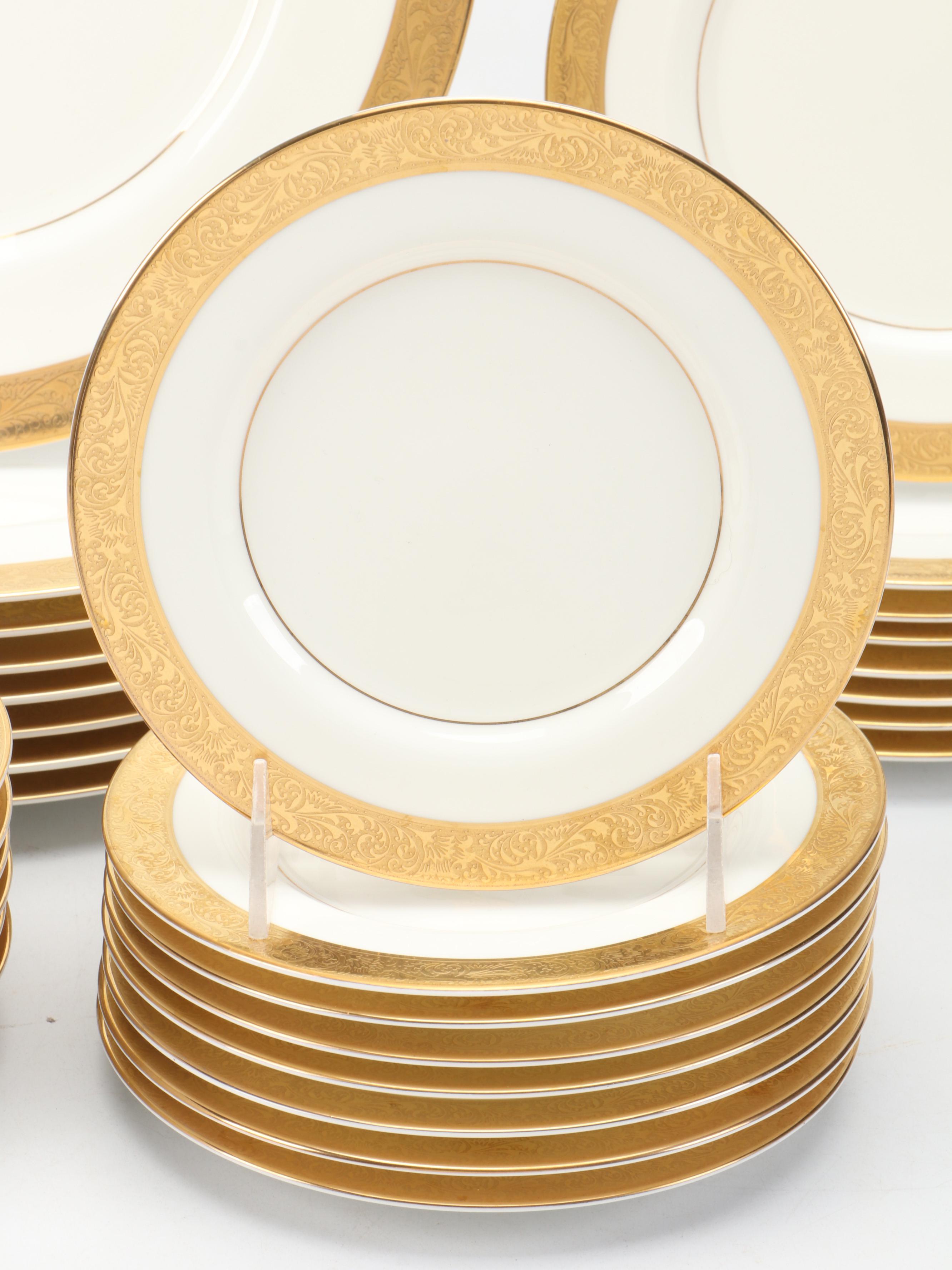 Mikasa "Harrow" Bone China Dinnerware, 1971–1996