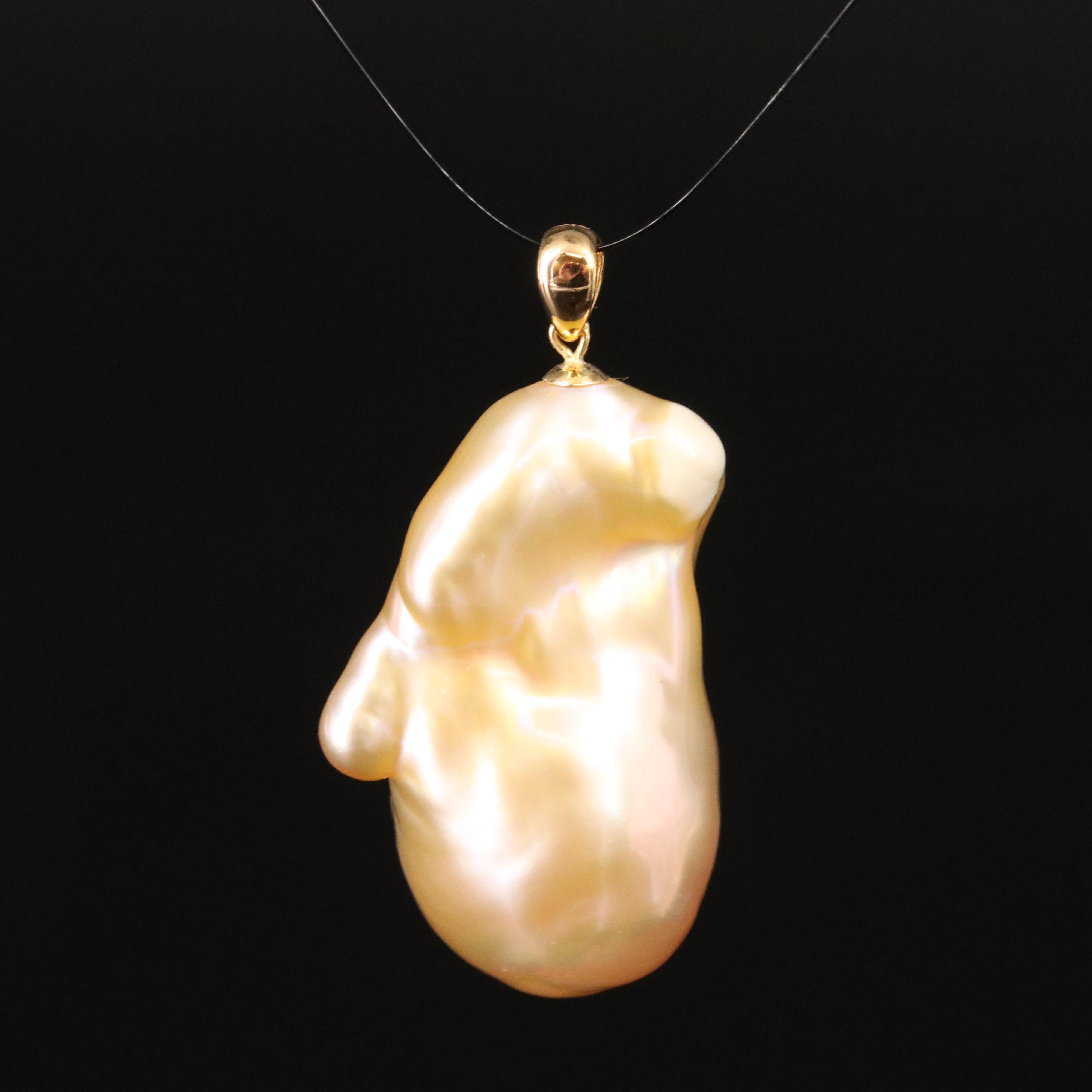 18K Pearl Pendant