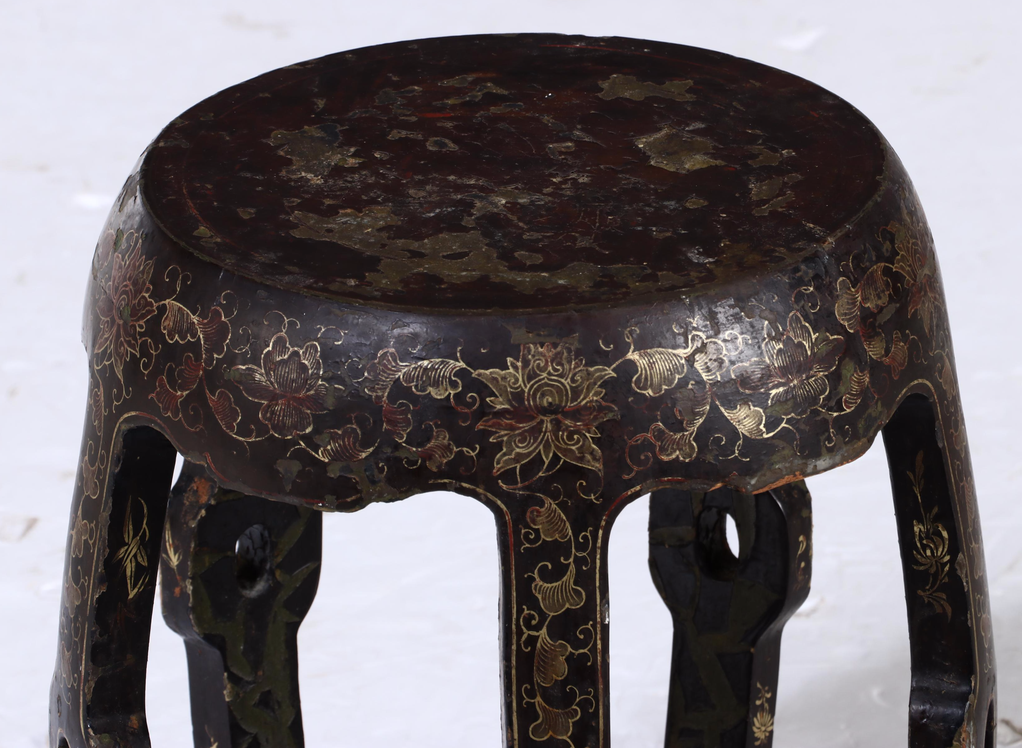 Chinese Black and Gold Lacquerware Garden Seat
