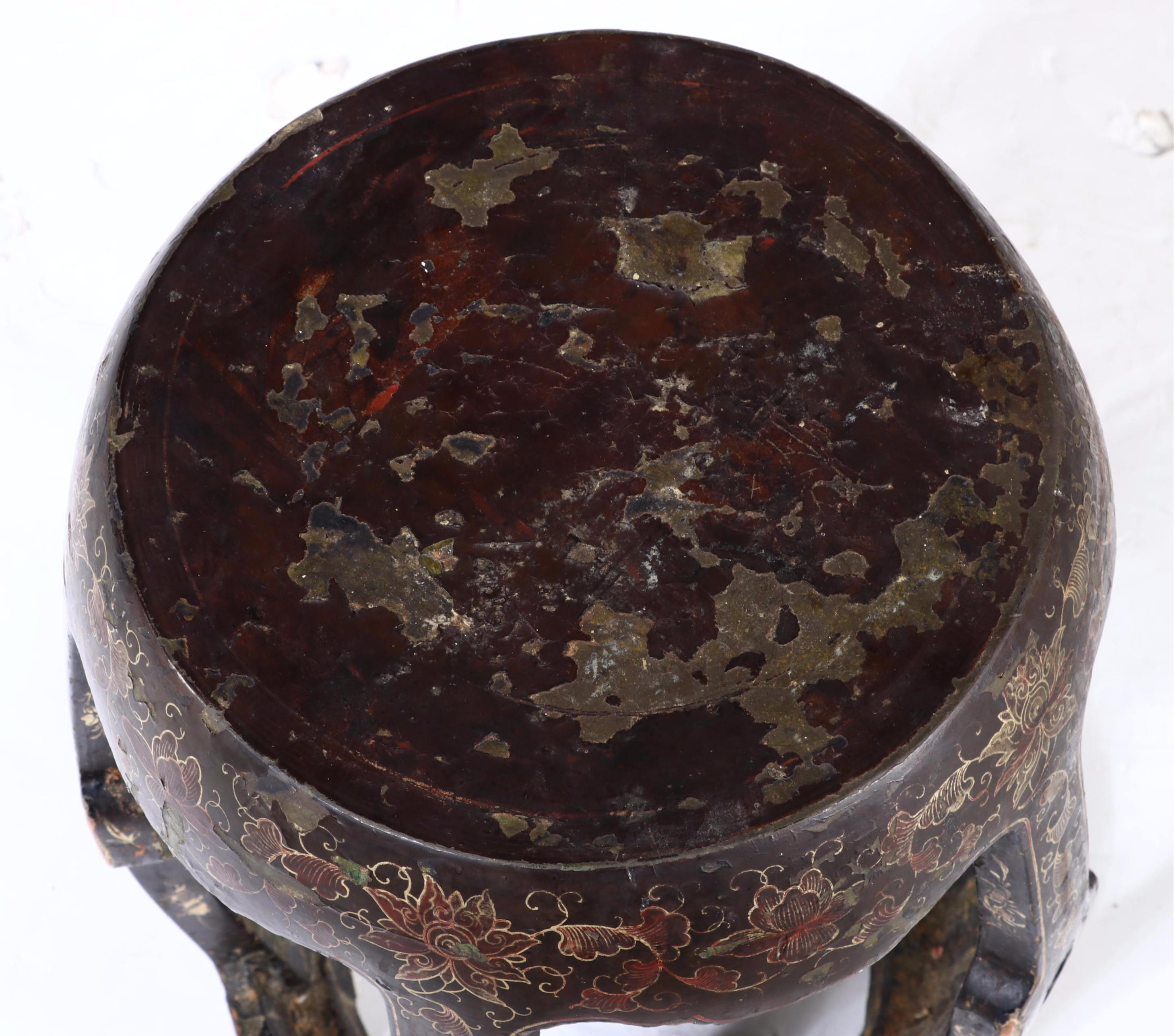 Chinese Black and Gold Lacquerware Garden Seat