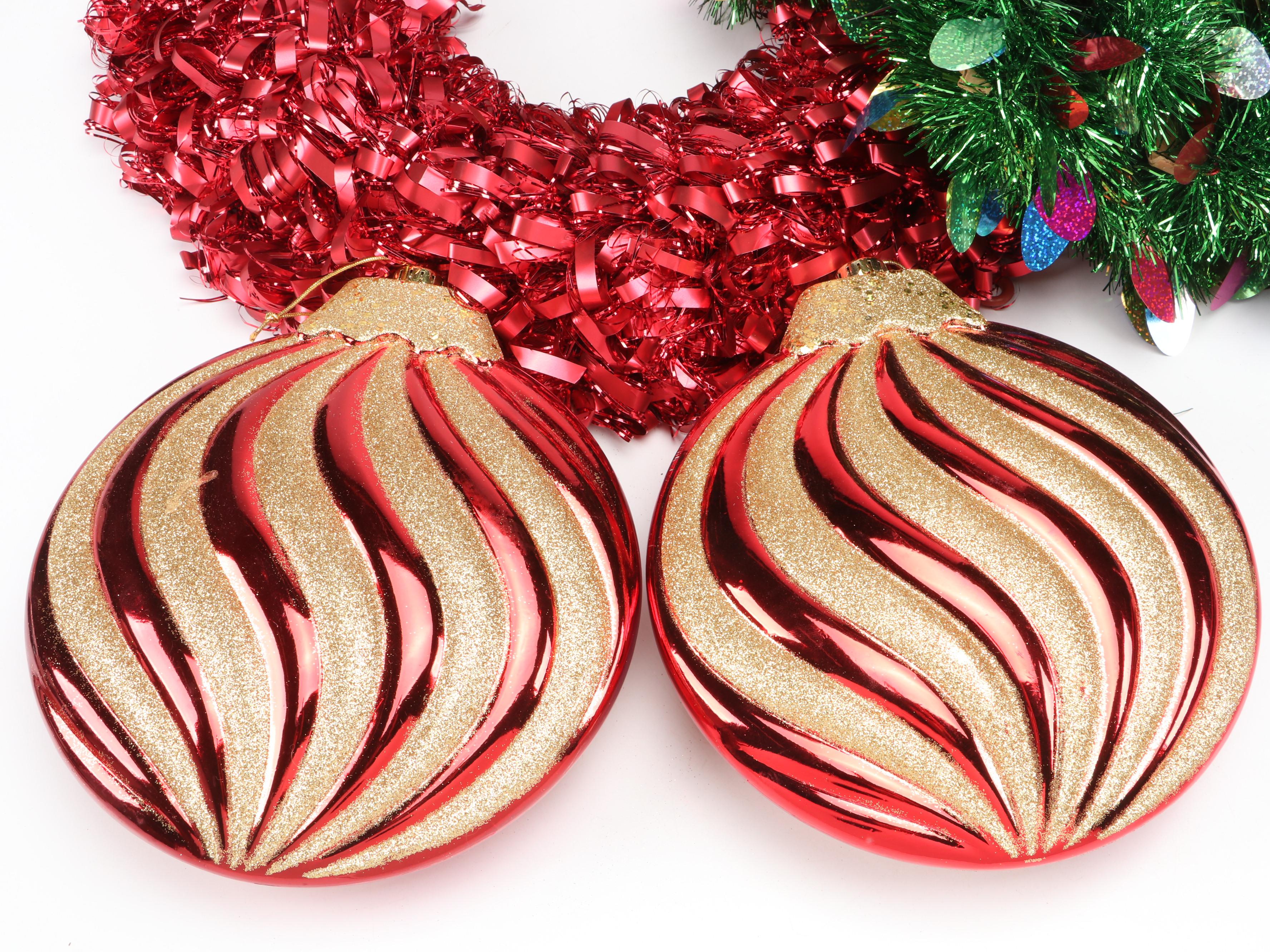 Holiday Living Tinsel Garland with Christmas Ornaments and Wreath