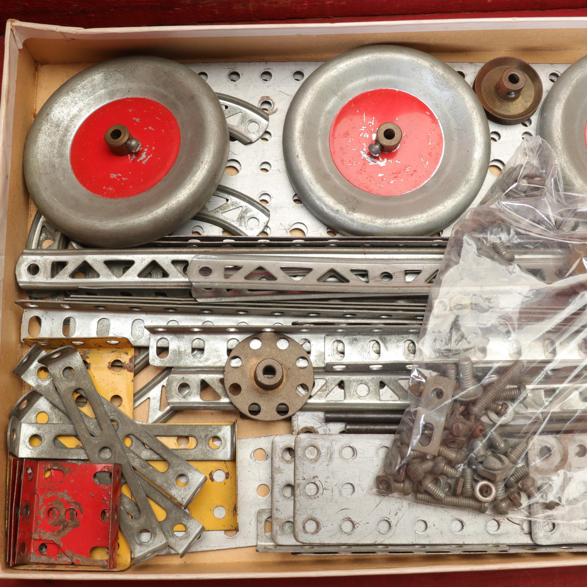 Gilbert Erector Set Wood Case, Mid 20th Century