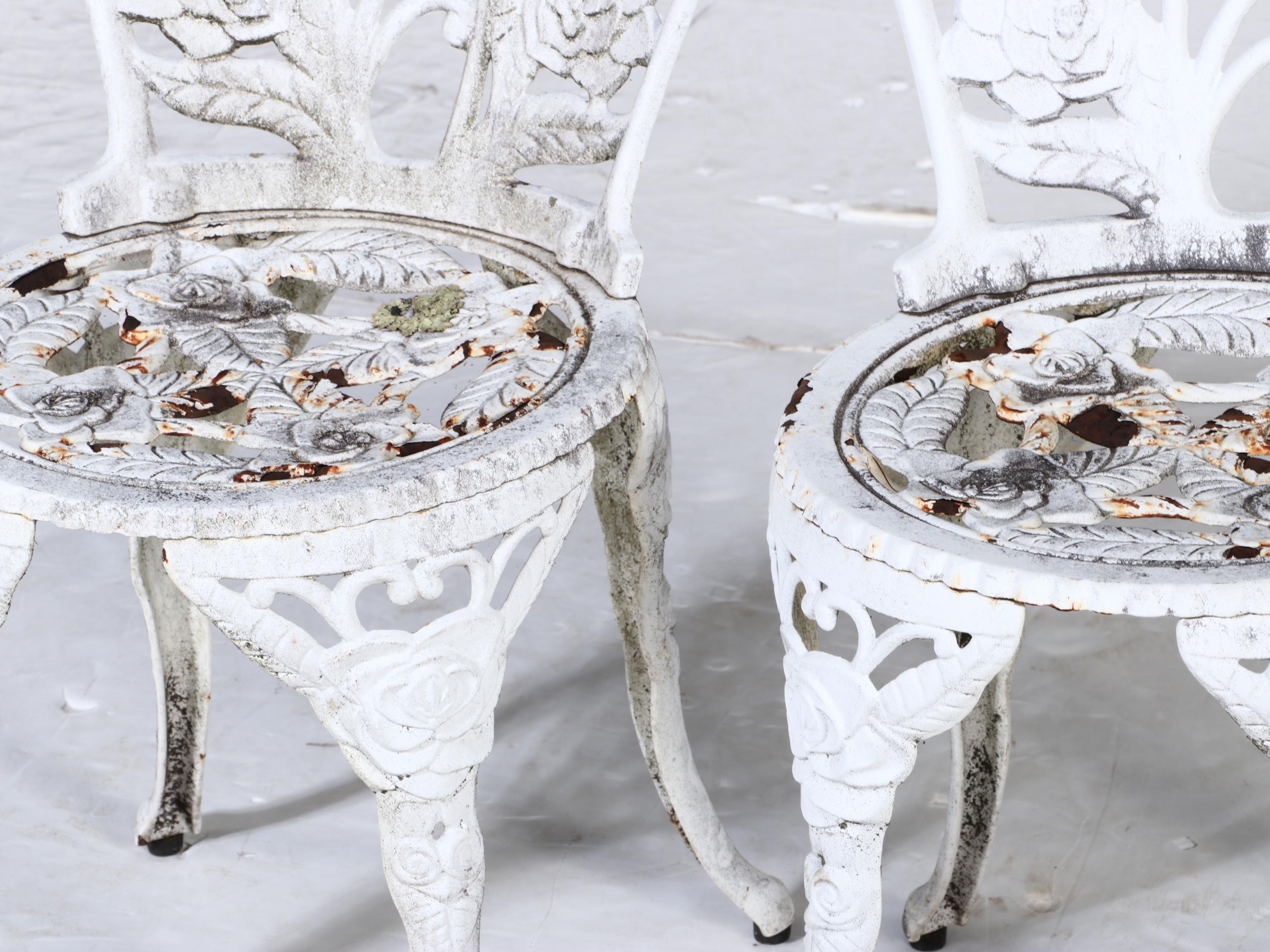 Victorian Style Cast Iron Roses Themed Bistro Set