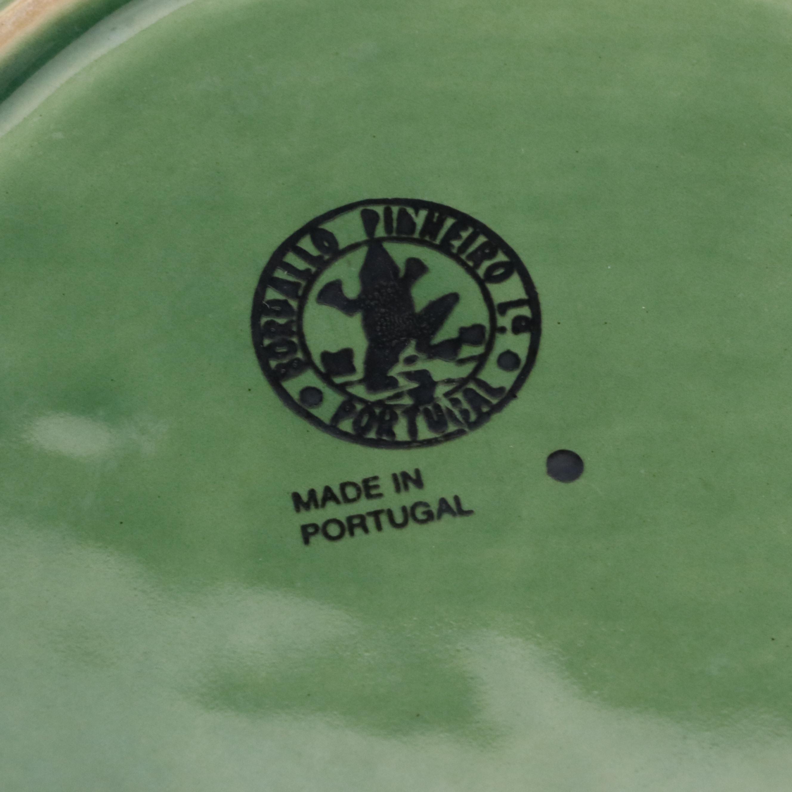 Robinson-Ransbottom "Spongeware Blue" Ceramic Dinner Plate with More Décor