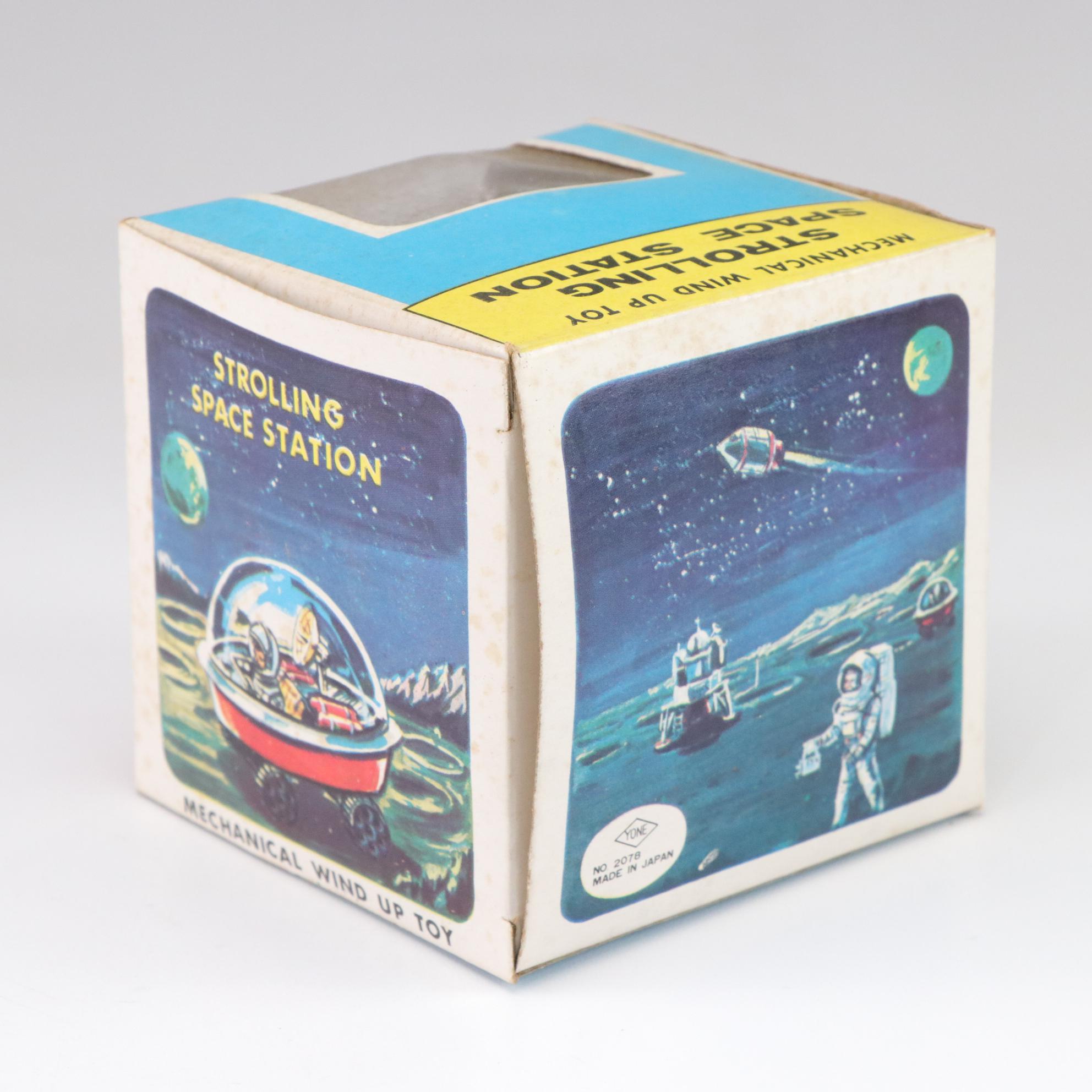 Strolling Space Station Mechanical Wind Up Toy No. 278