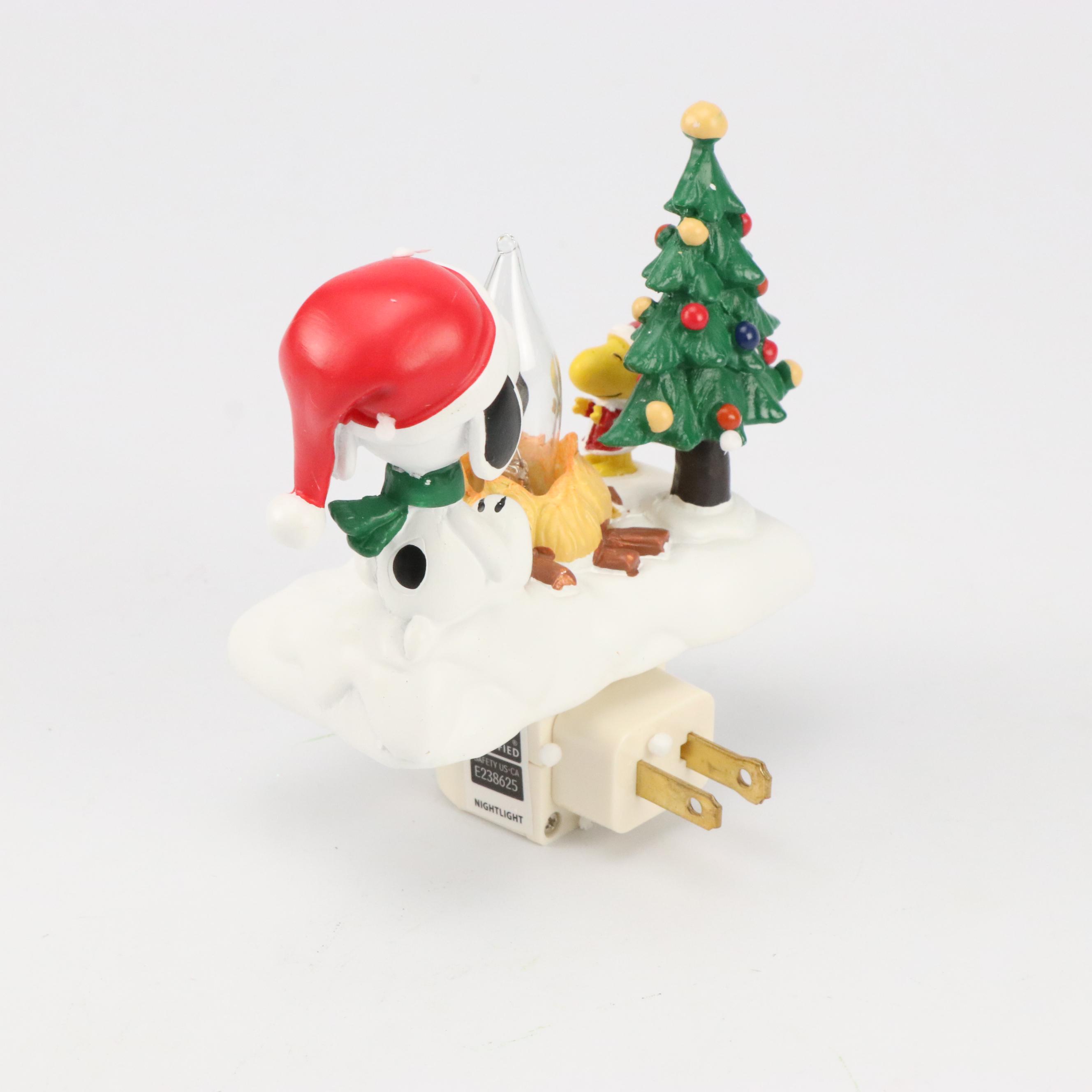 Jim Shore Peanuts Figurine, Peanuts Campfire Night Light and LED Nativity