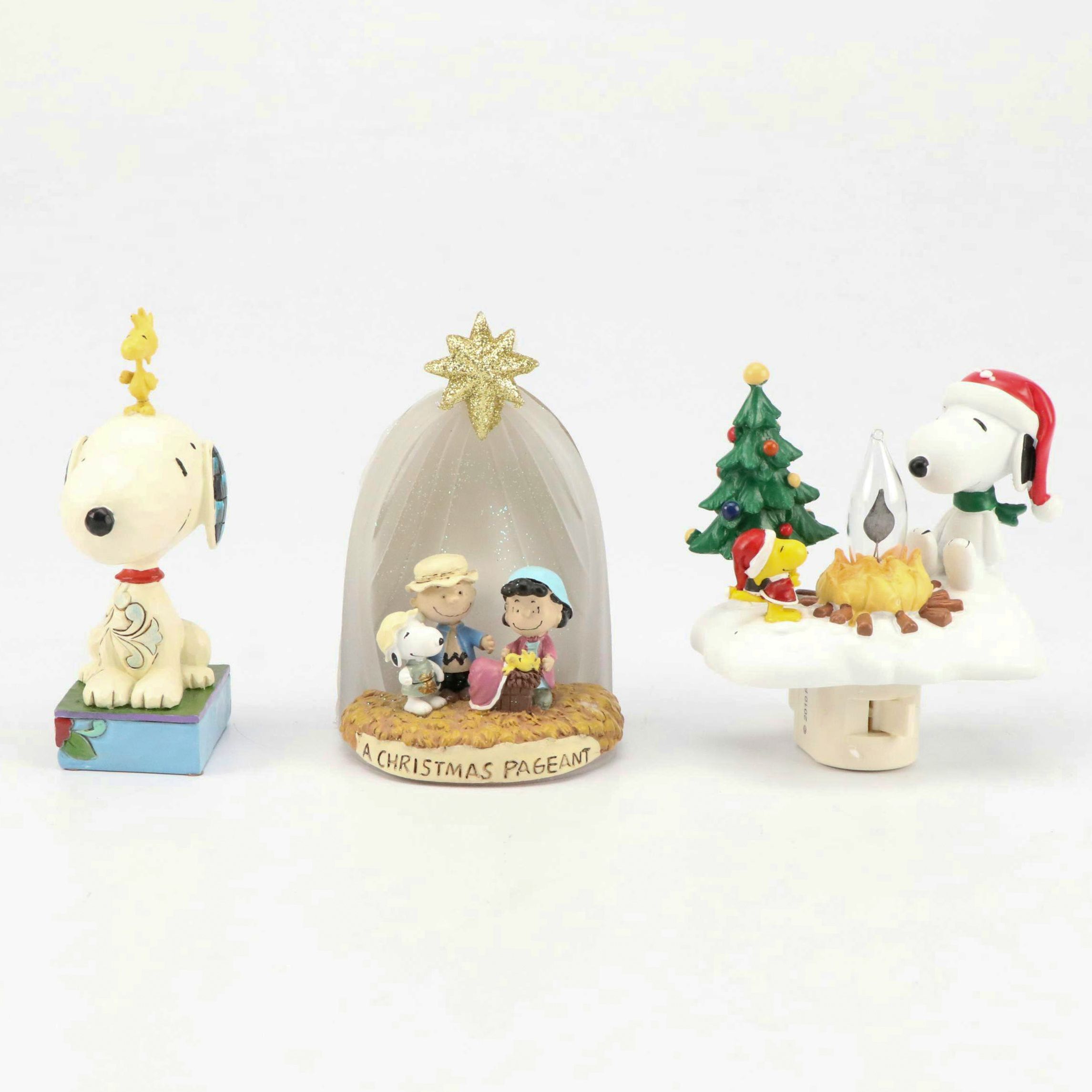 Jim Shore Peanuts Figurine, Peanuts Campfire Night Light and LED Nativity