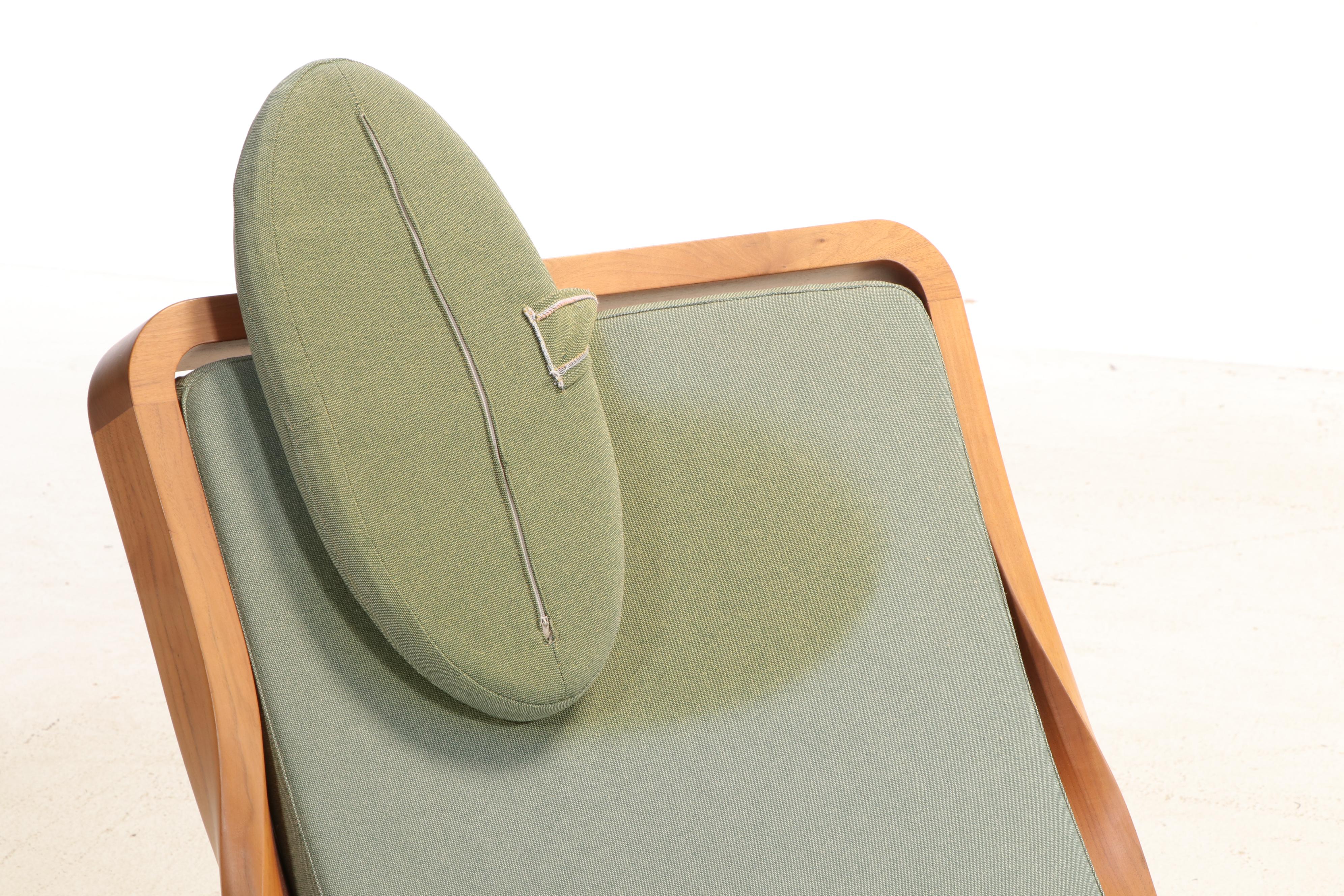 Modernist Style Bent Teak Chaise Lounge