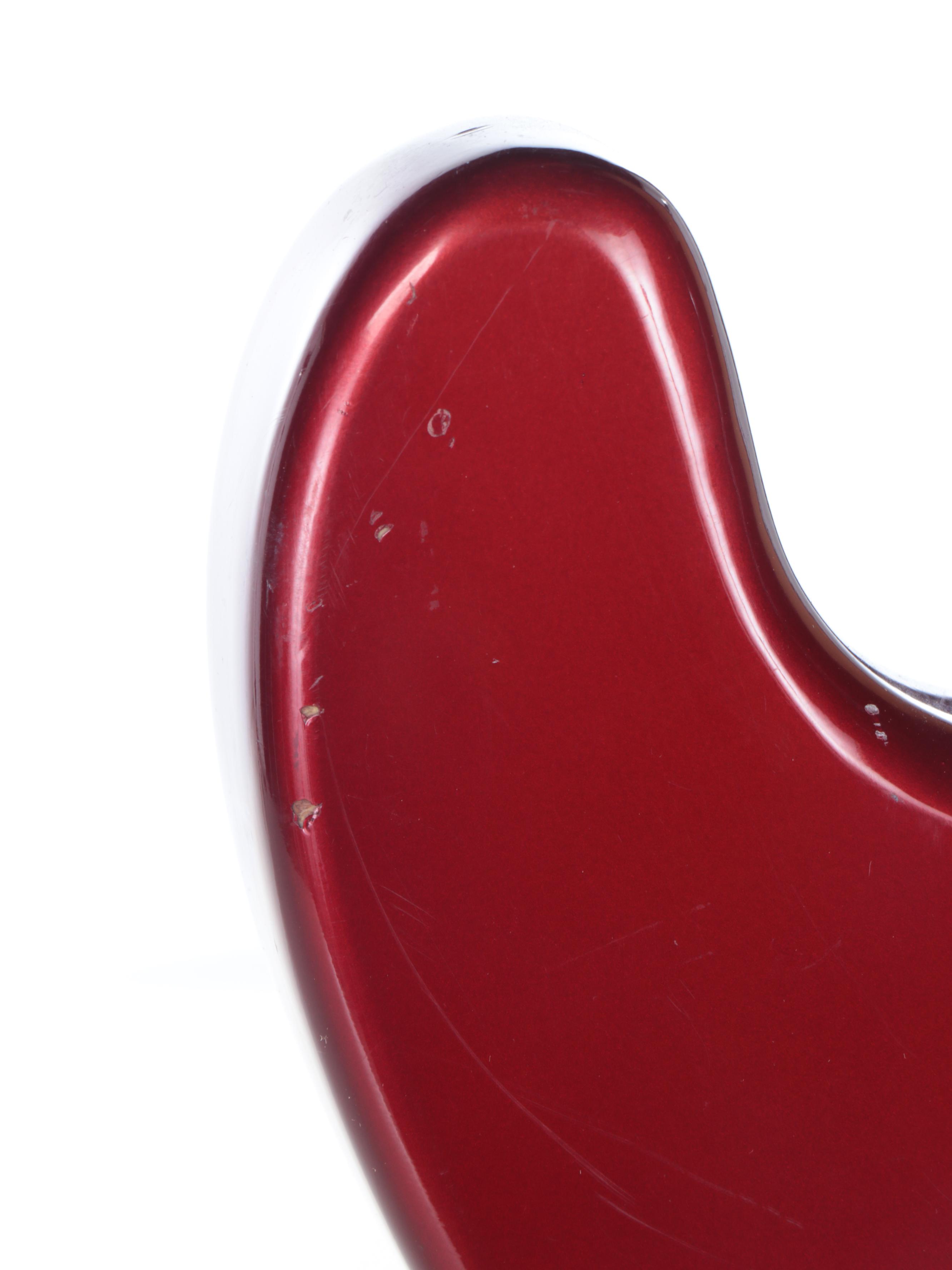 Hondo Deluxe Series 830 Electric Bass Guitar