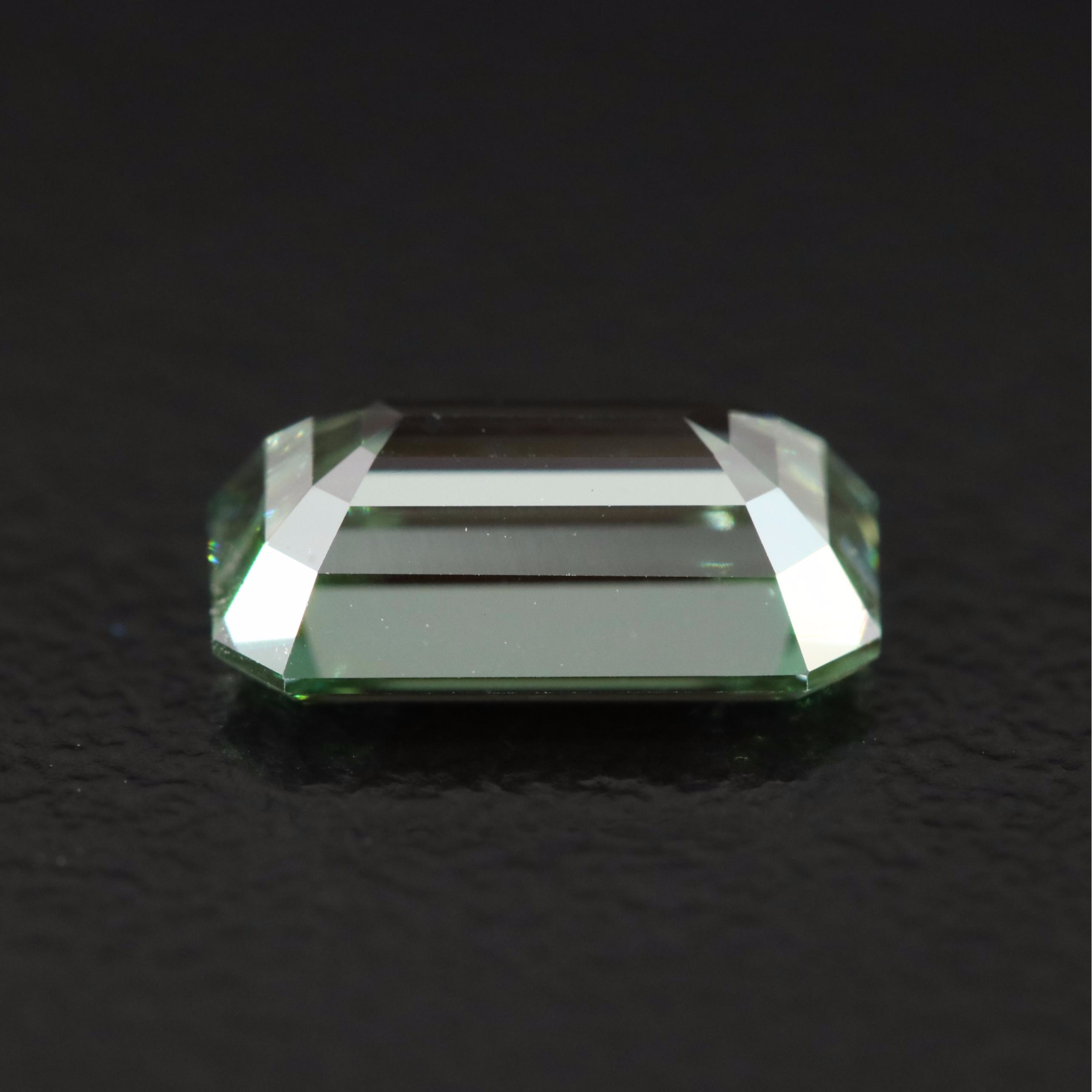 Loose 1.54 Lab Grown Fancy Green Diamond