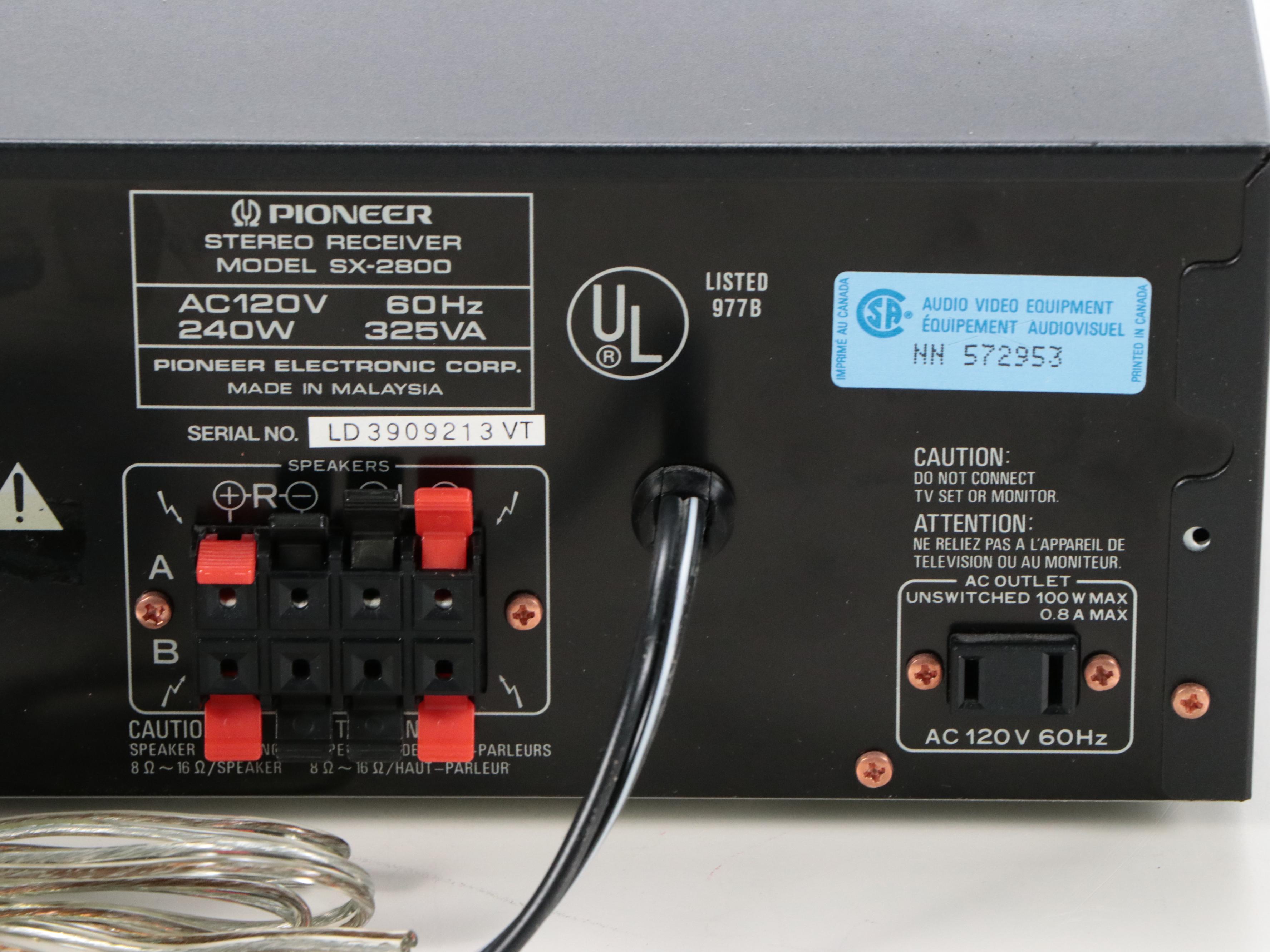 Pioneer SX-2800 Stereo Receiver, Technics SL-BD22 Turntable, and Records