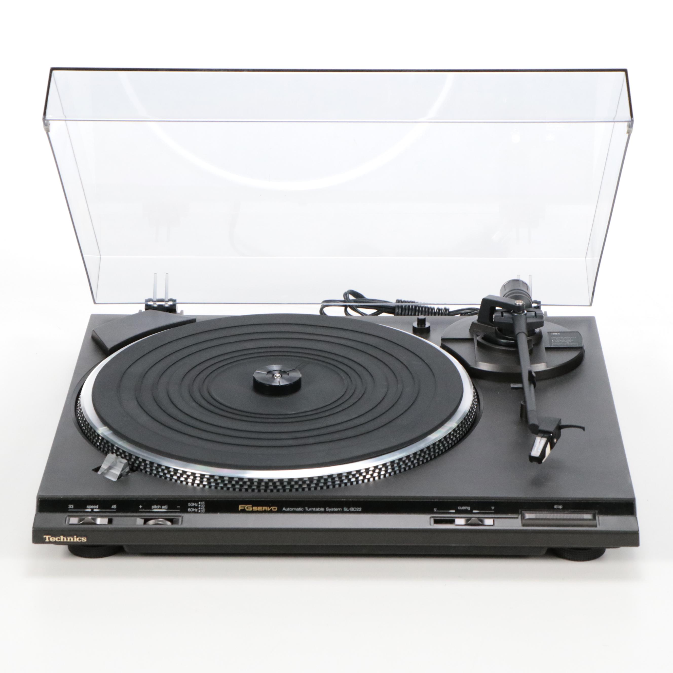 Pioneer SX-2800 Stereo Receiver, Technics SL-BD22 Turntable, and Records