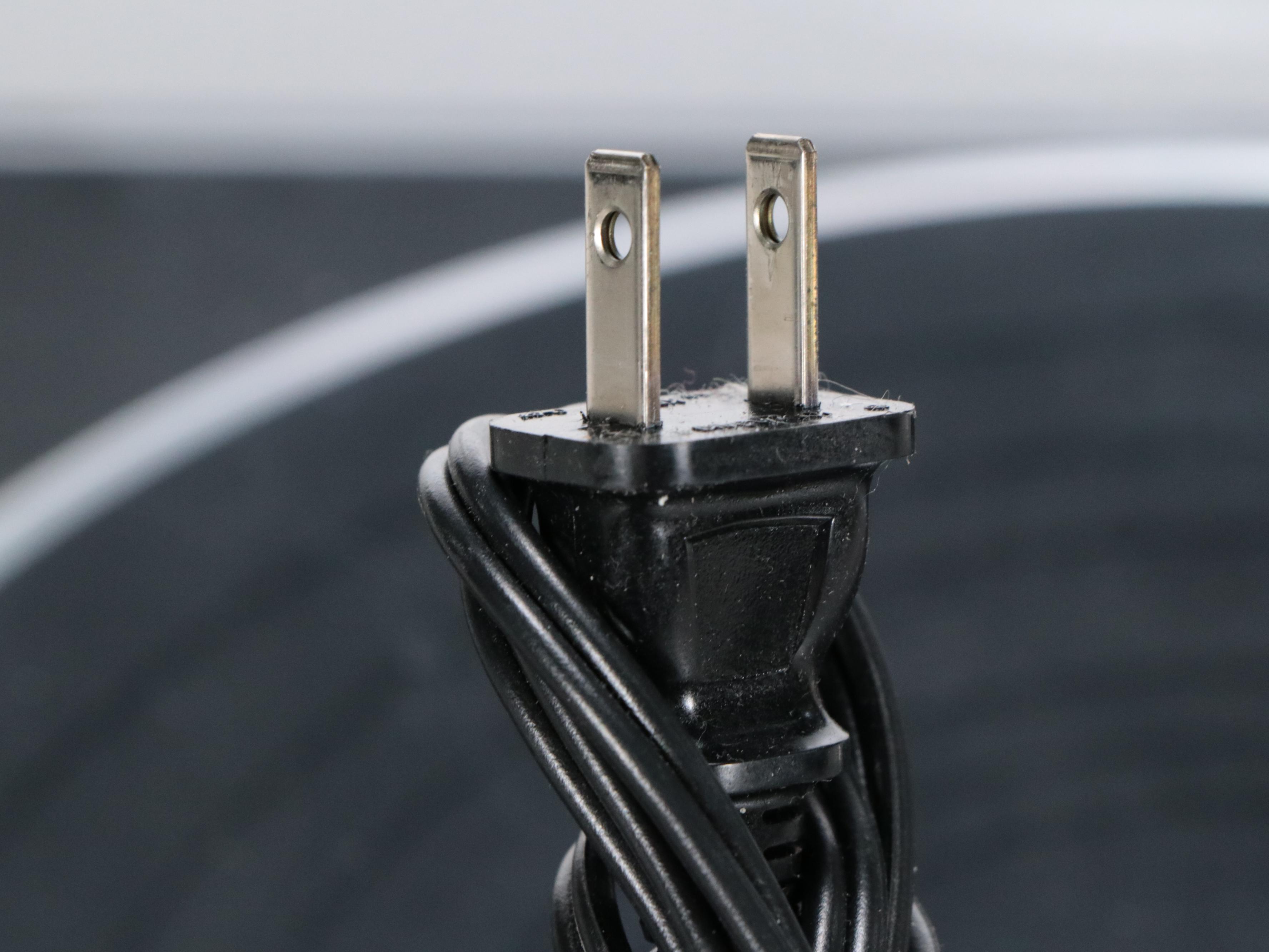 Pioneer SX-2800 Stereo Receiver, Technics SL-BD22 Turntable, and Records