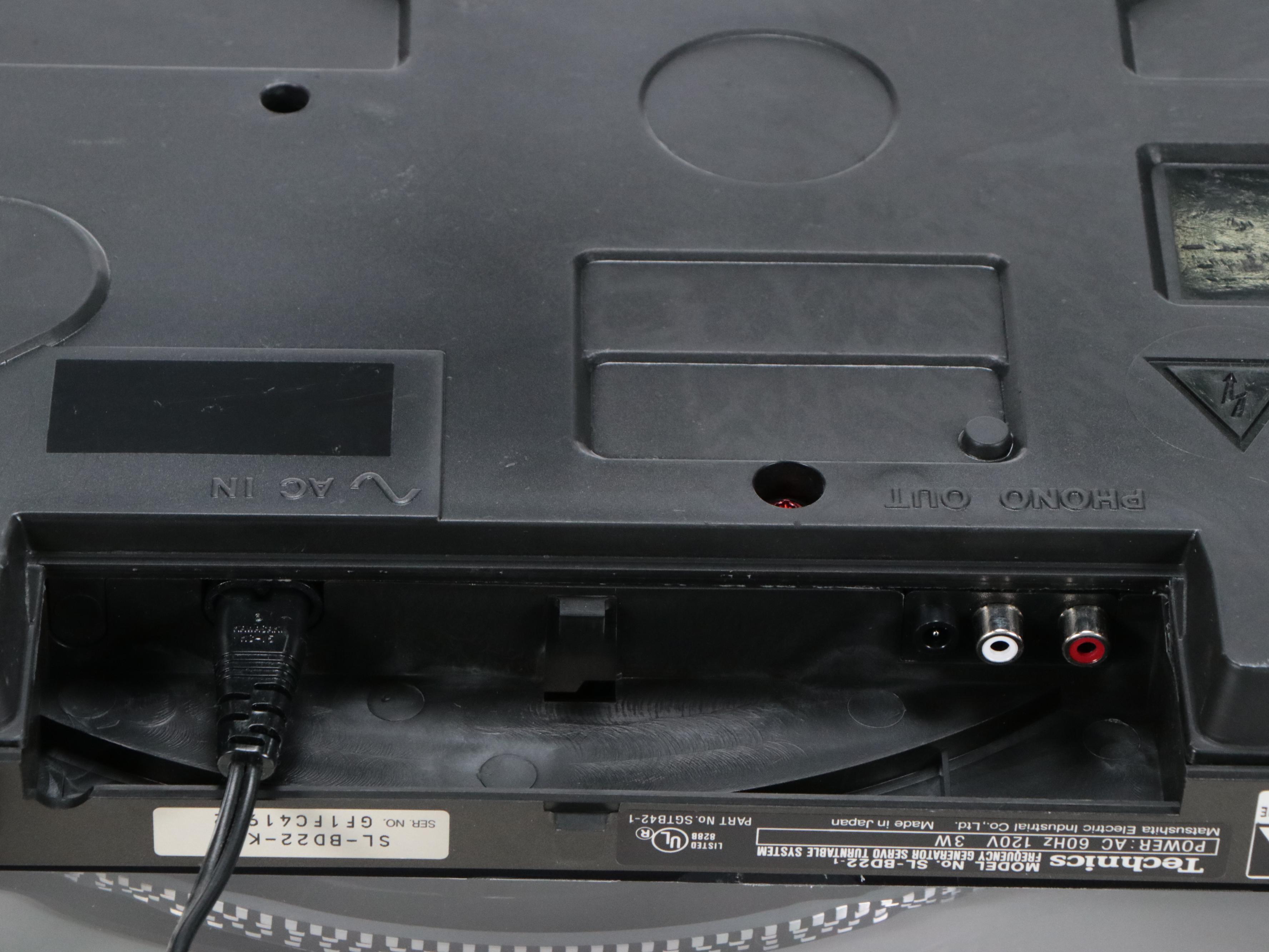 Pioneer SX-2800 Stereo Receiver, Technics SL-BD22 Turntable, and Records