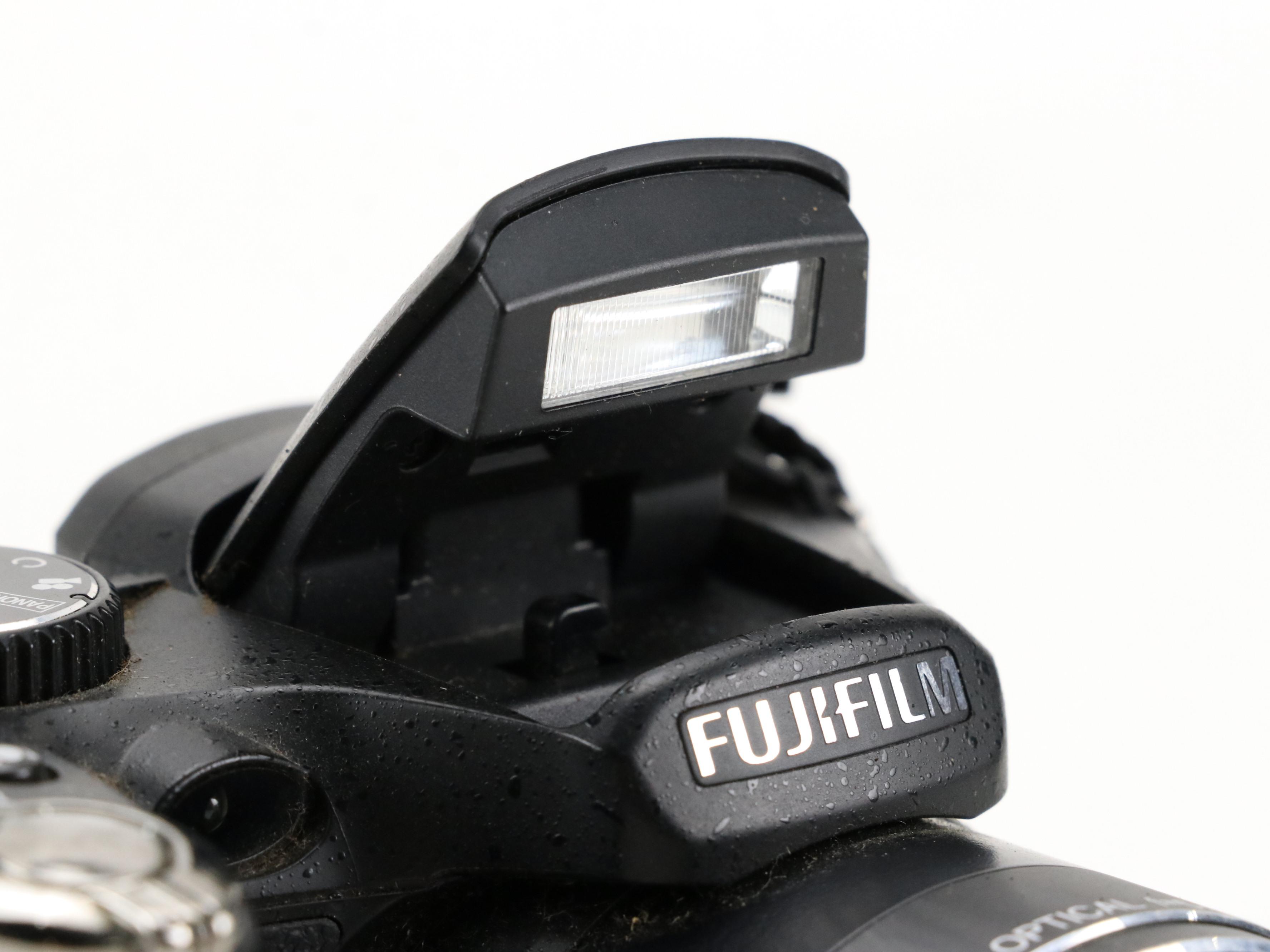 Sony Cyber-Shot Camera with Kodak Easyshare Camera and More