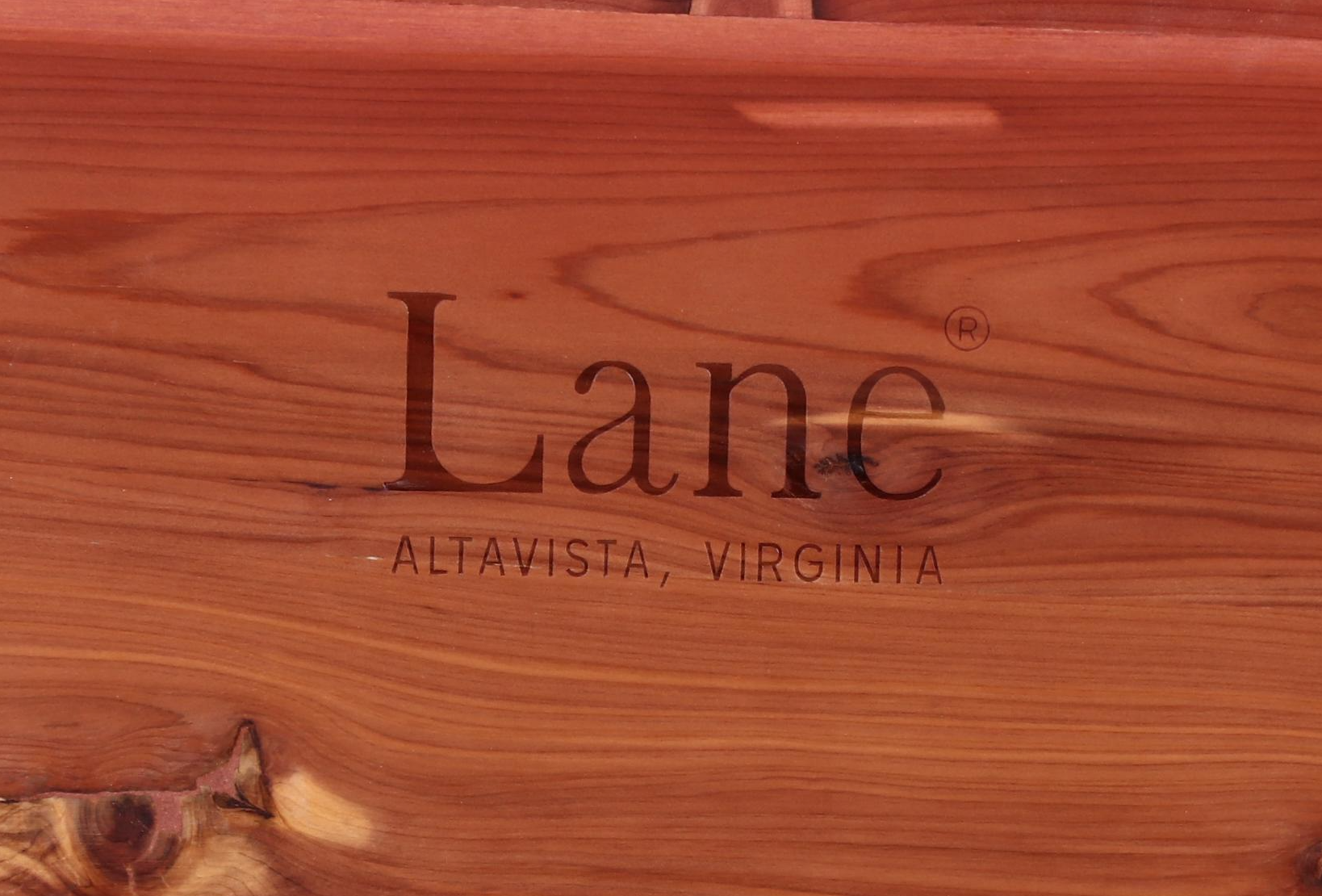 Mid Century Modern Style Lane Cedar Lined Chest, Mid to Late 20th Century