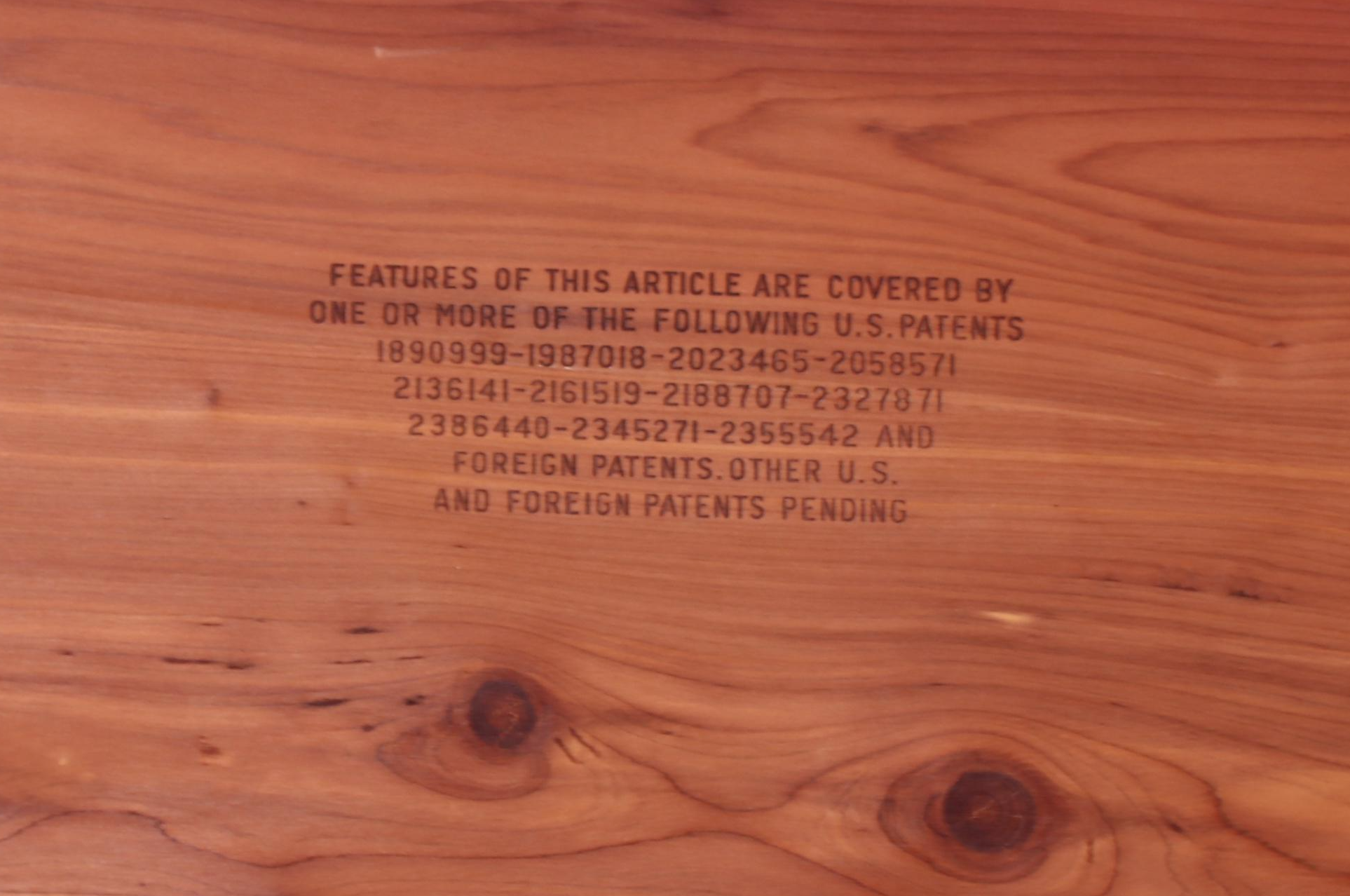 Mid Century Modern Style Lane Cedar Lined Chest, Mid to Late 20th Century